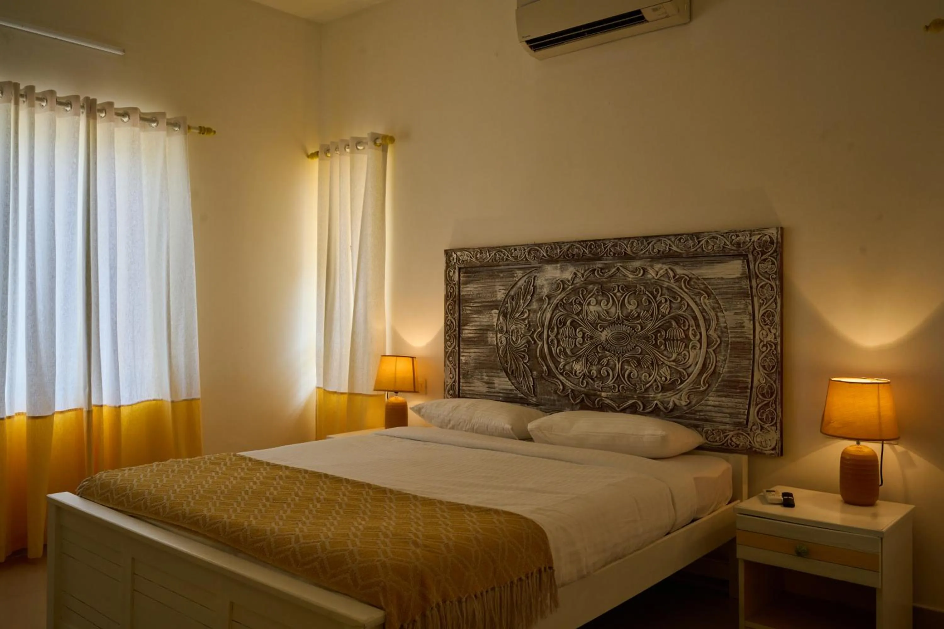 Photo of the whole room, Bed in Seclude by the Lake, Alleppey
