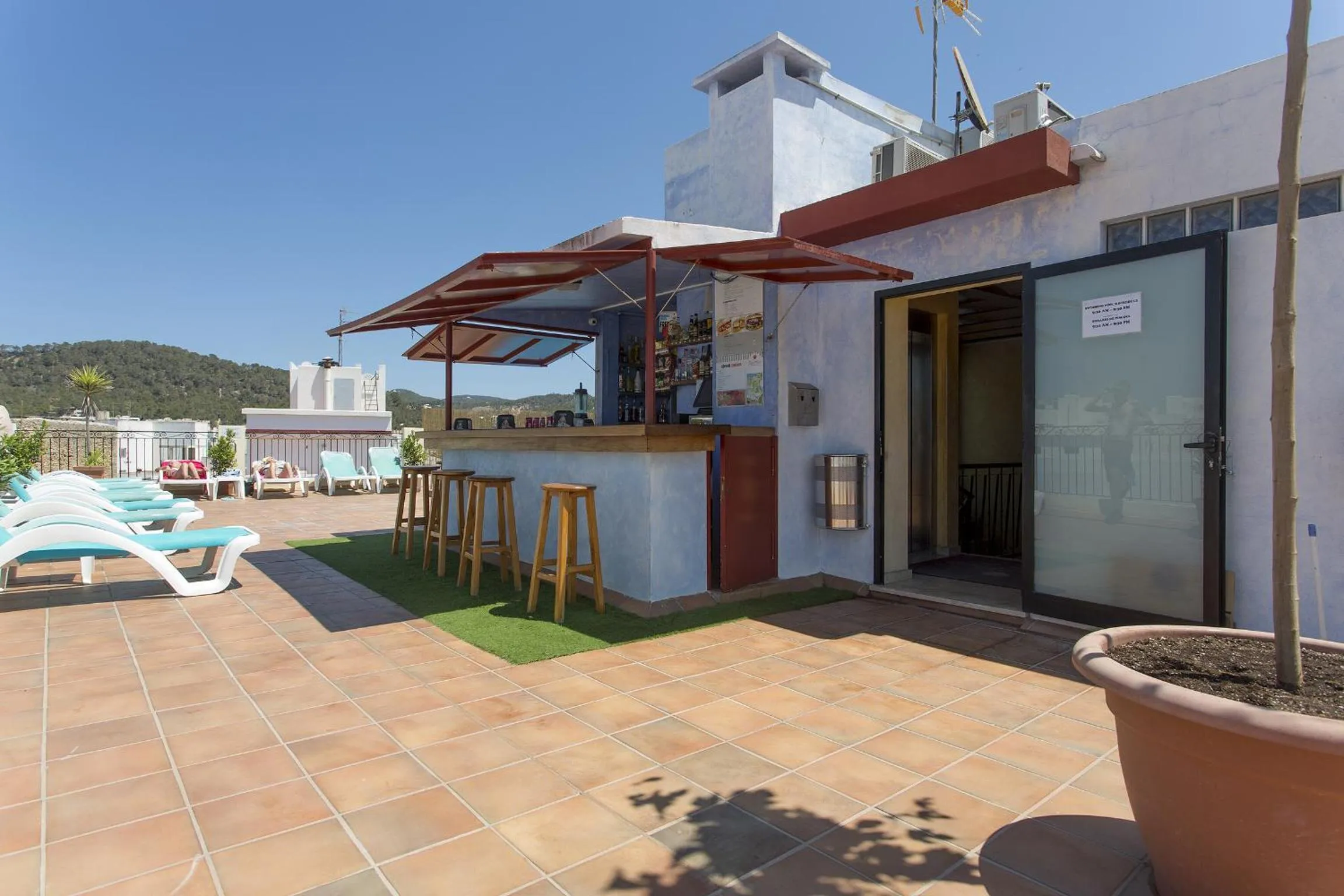 Restaurant/places to eat in Apartamentos Casa Maria