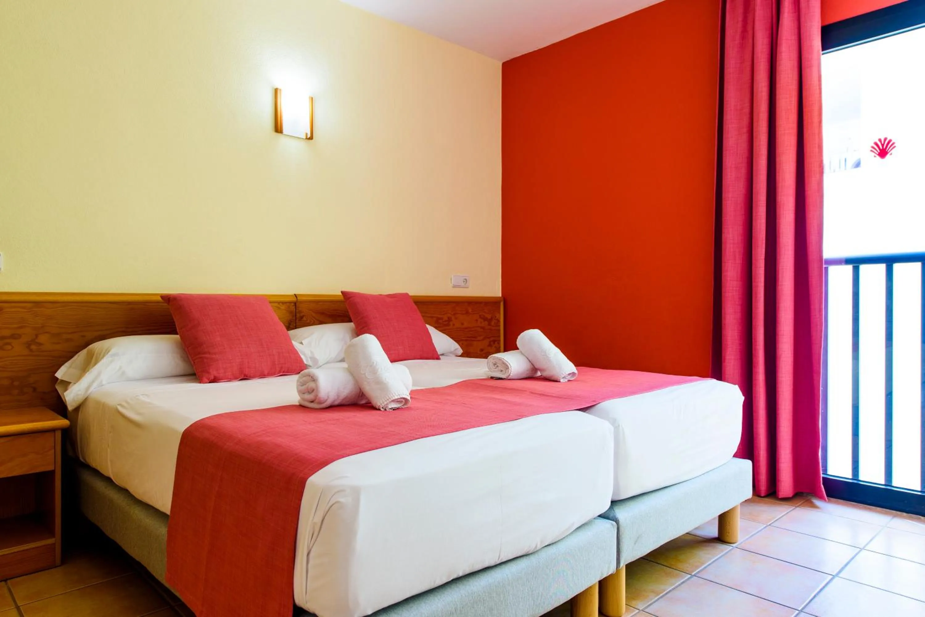 Photo of the whole room, Bed in Apartamentos Casa Maria