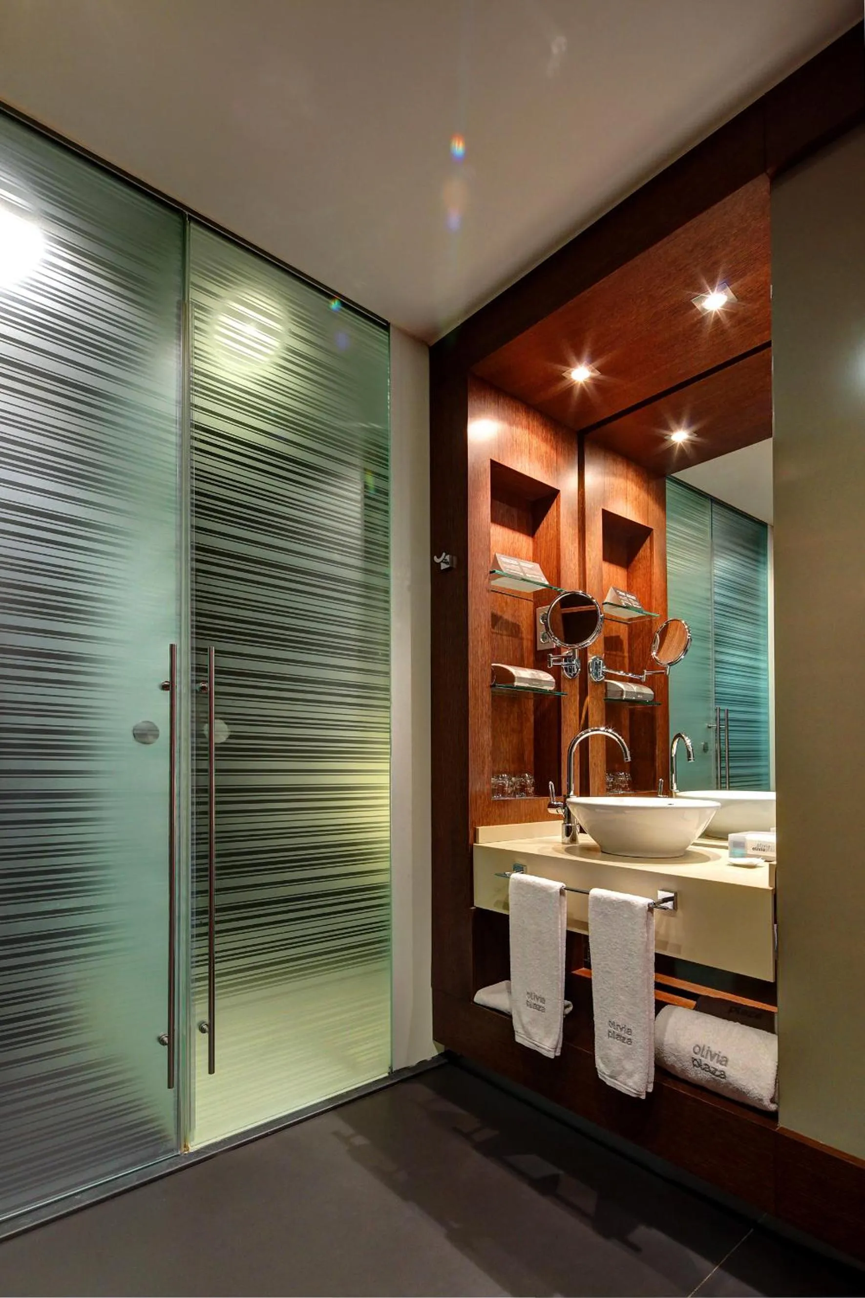 Decorative detail in Olivia Plaza Hotel