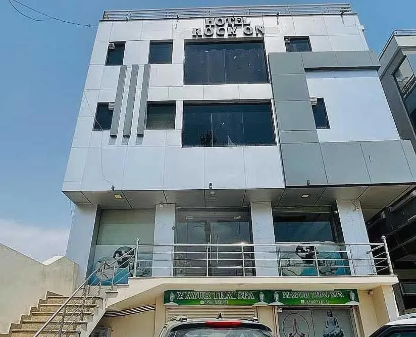 Facade/entrance in Hotel O Silver Inn-2