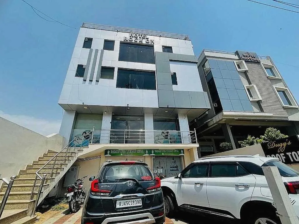 Facade/entrance in Hotel O Silver Inn-2