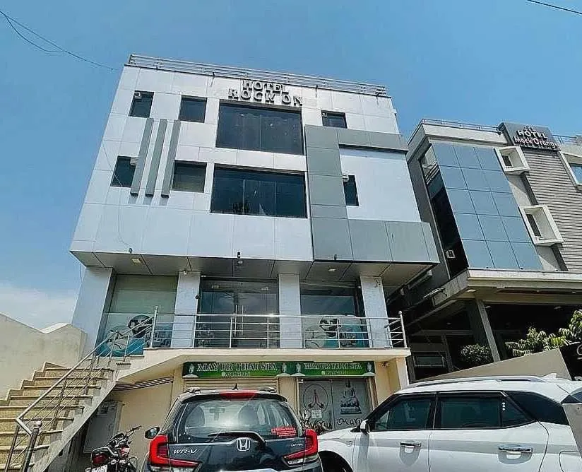 Facade/entrance in Hotel O Silver Inn-2