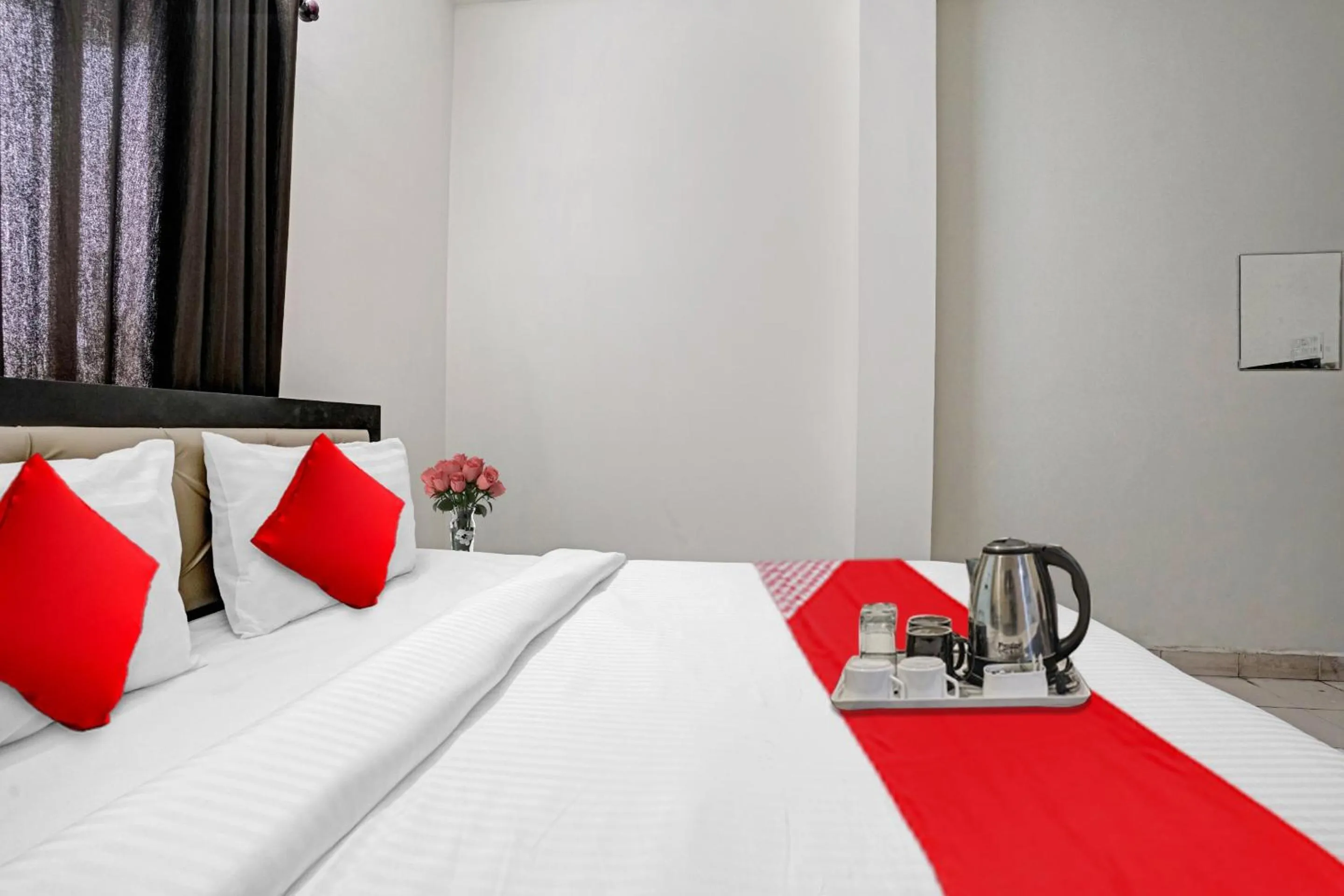 Bedroom, Bed in Hotel O Ay Imperial