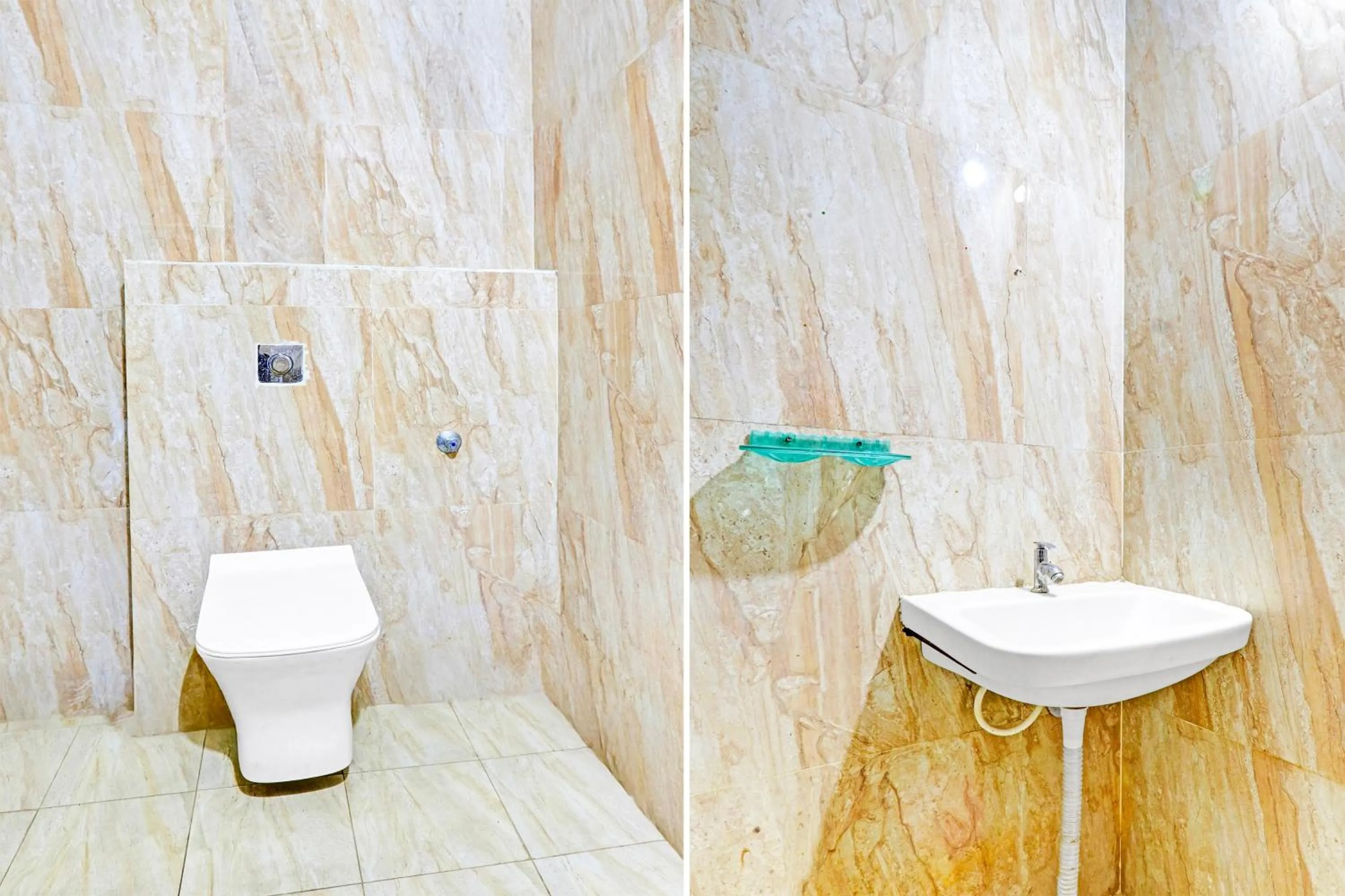 Bathroom in Collection O Warangal Railway Station