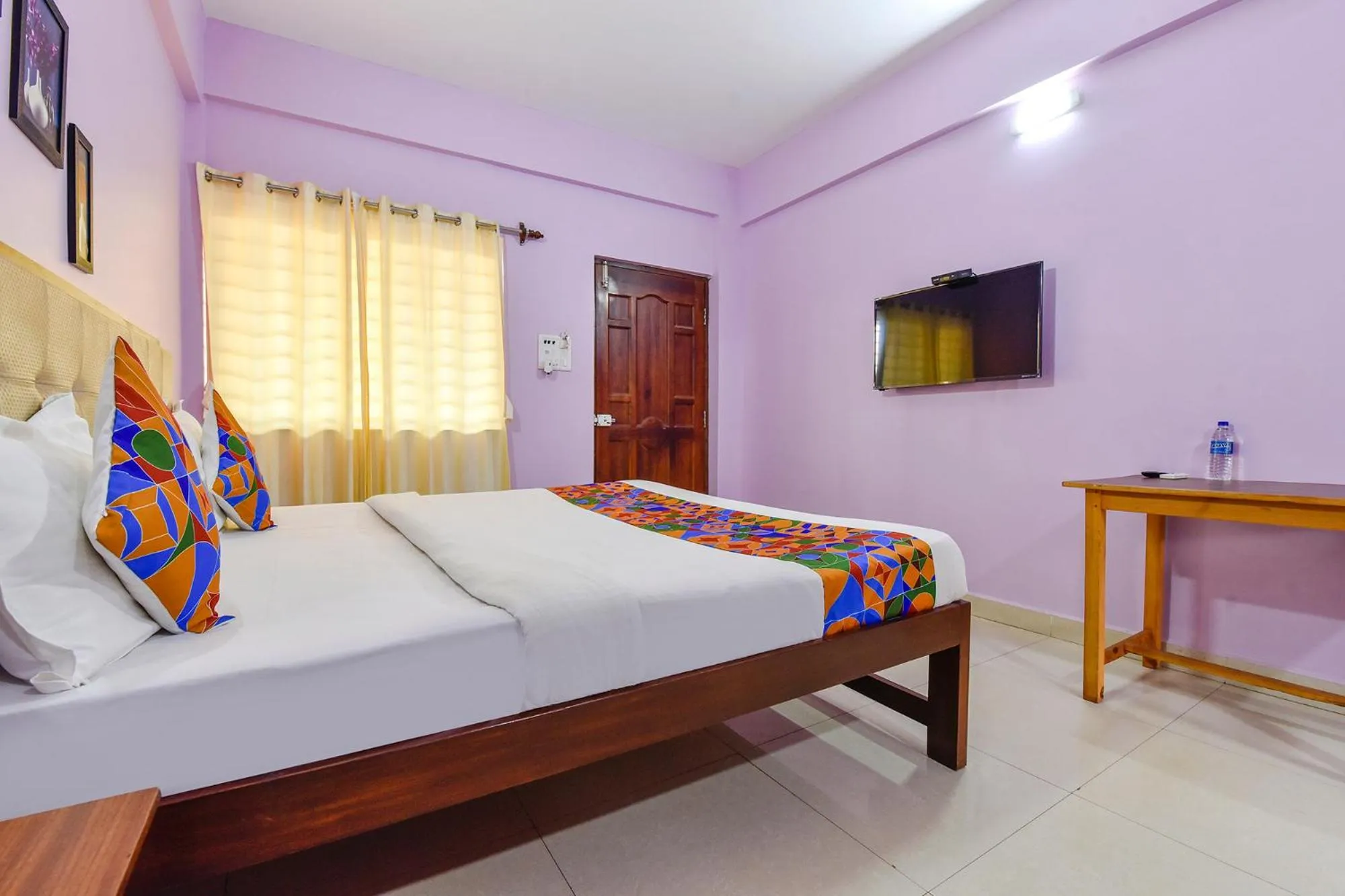 Bed in FabExpress Morjim Paradise - Nr Morjim Beach