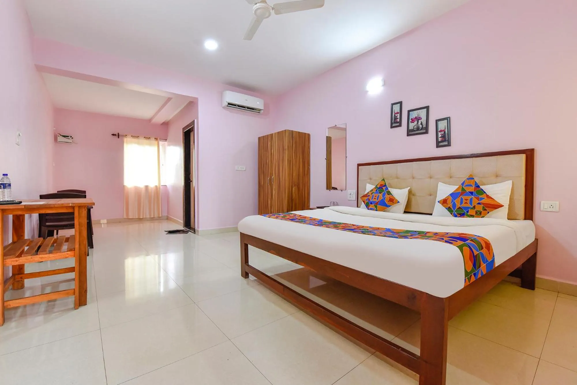 Bed in FabExpress Morjim Paradise - Nr Morjim Beach