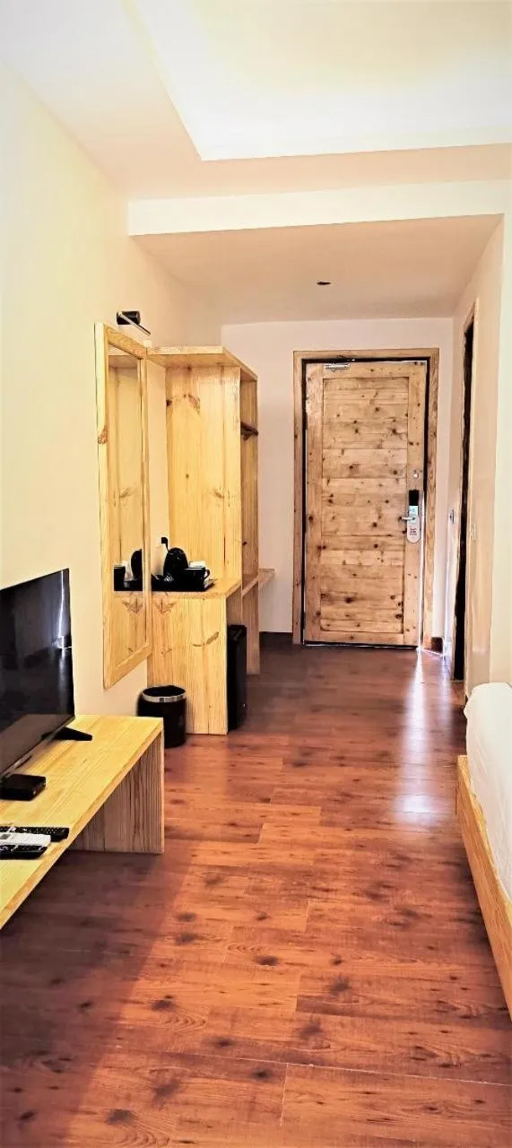 WelcomHeritage Tarangi Ramganga Resort