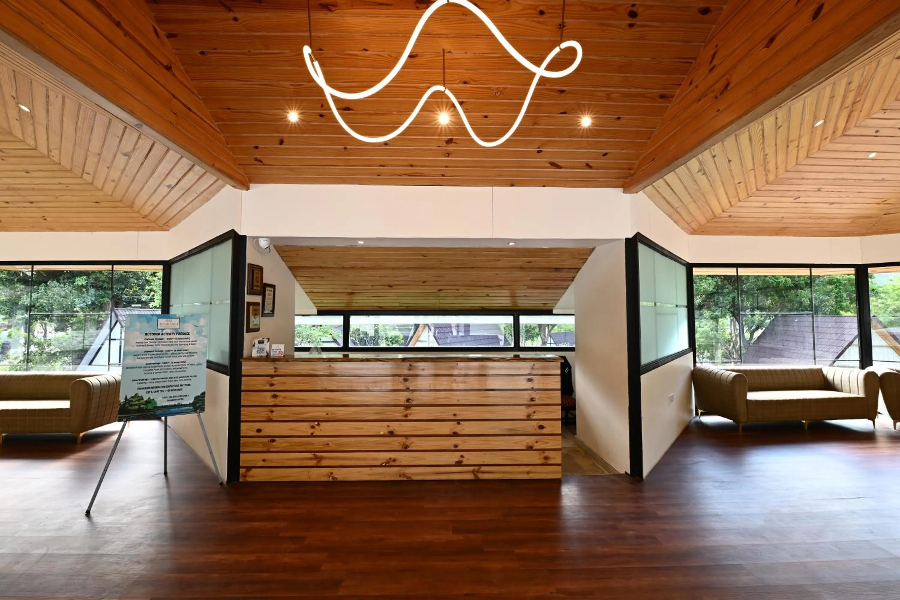 Lobby or reception in WelcomHeritage Tarangi Ramganga Resort