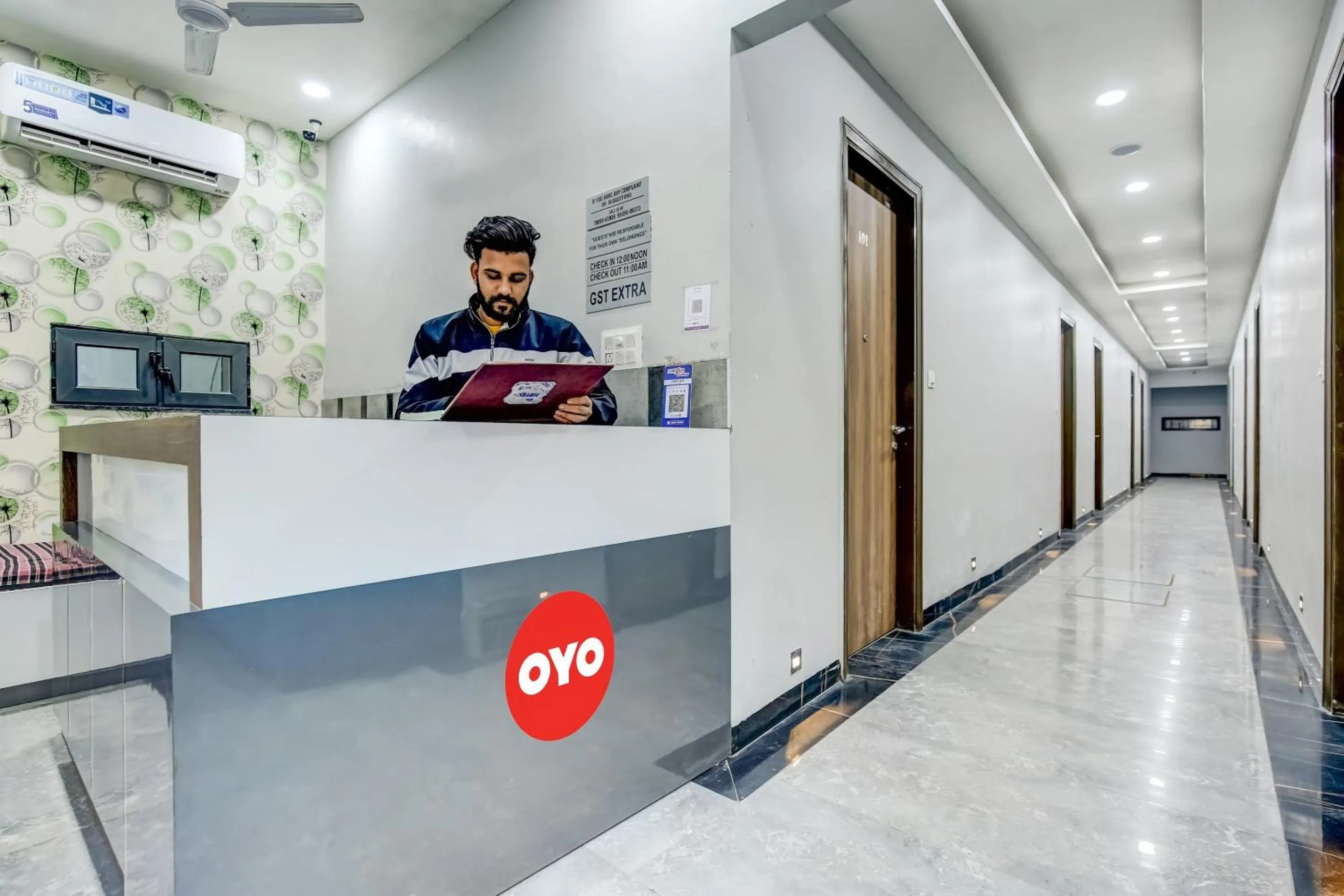 Lobby or reception in Hotel O Jo Jo