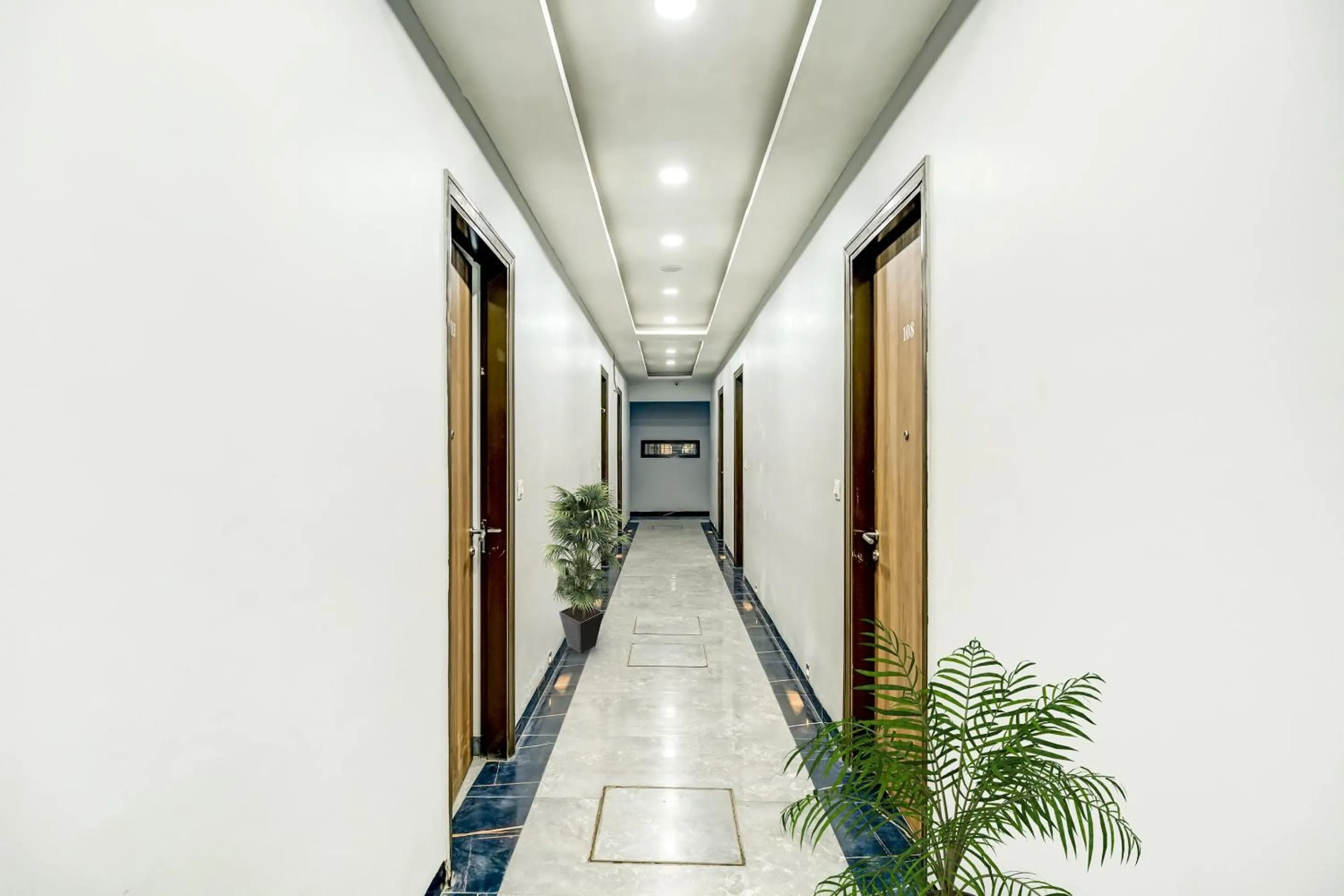 Facade/entrance in Hotel O Jo Jo