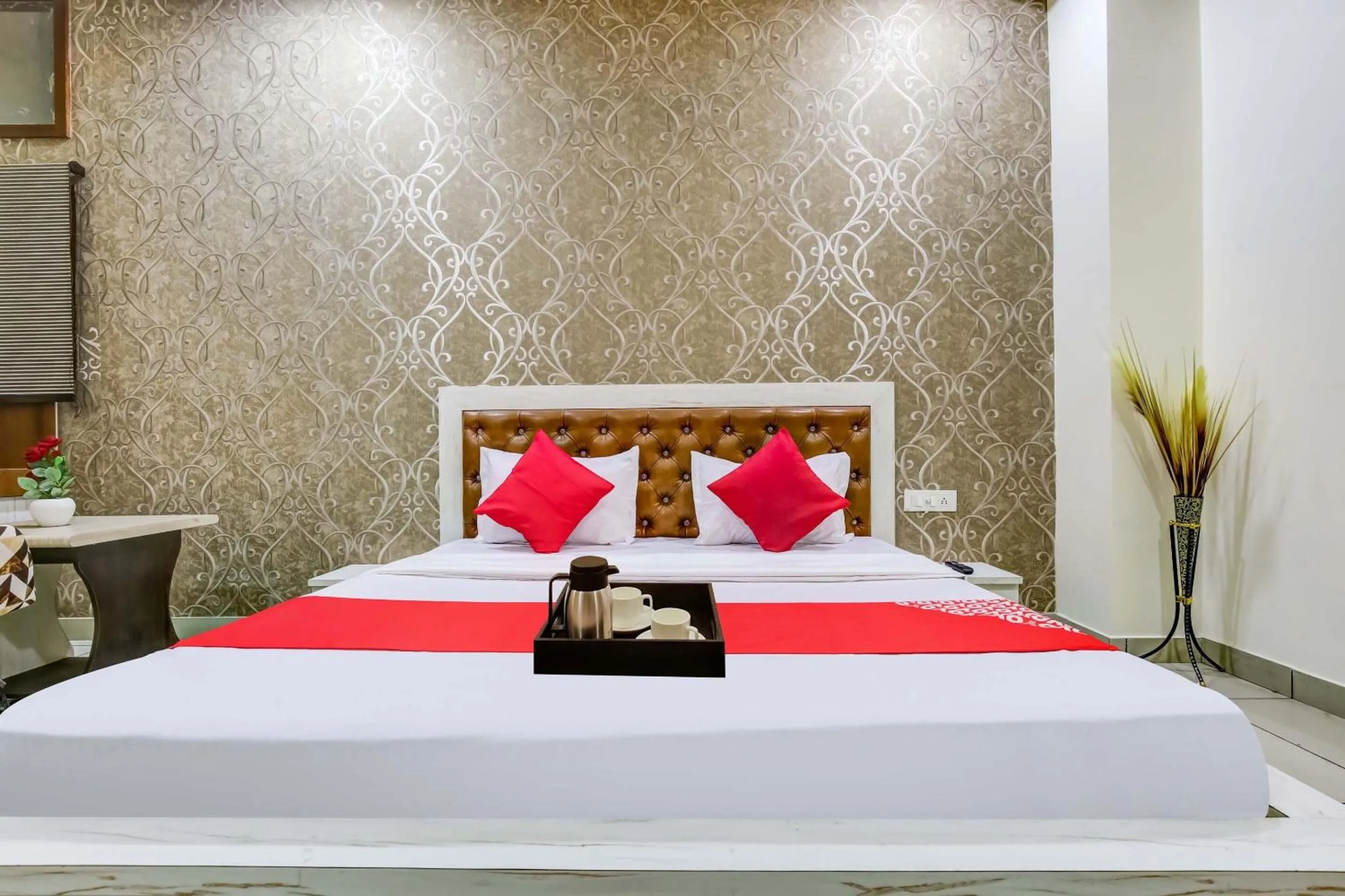 Bedroom, Bed in Hotel O Sky Land