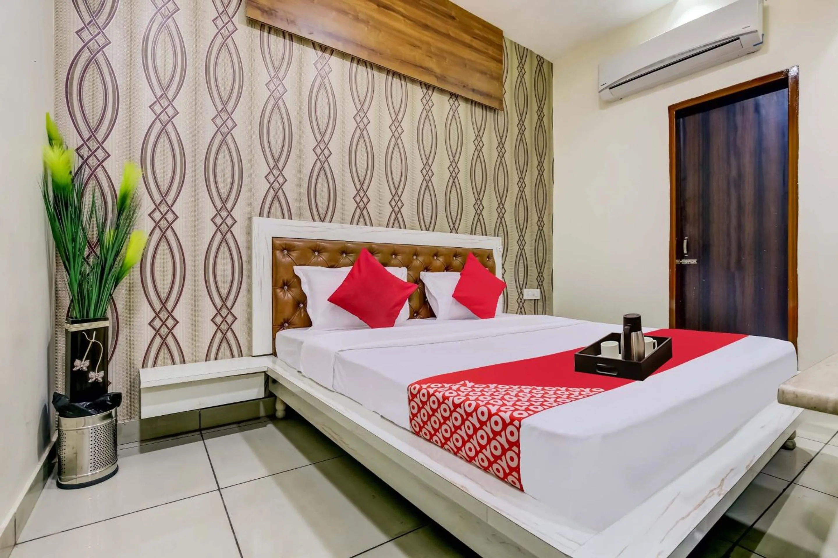 Bedroom, Bed in Hotel O Sky Land