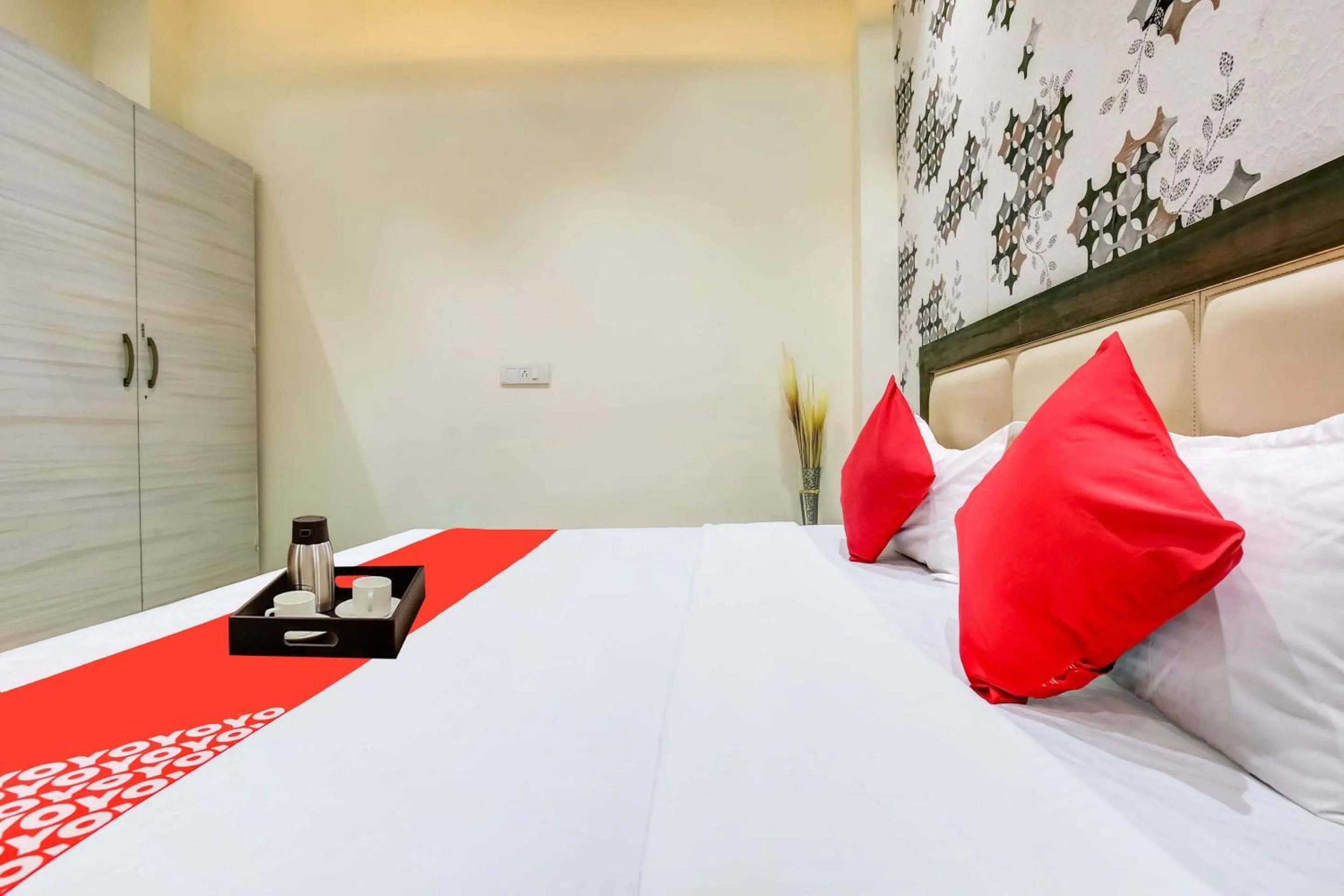 Bedroom, Bed in Hotel O Sky Land