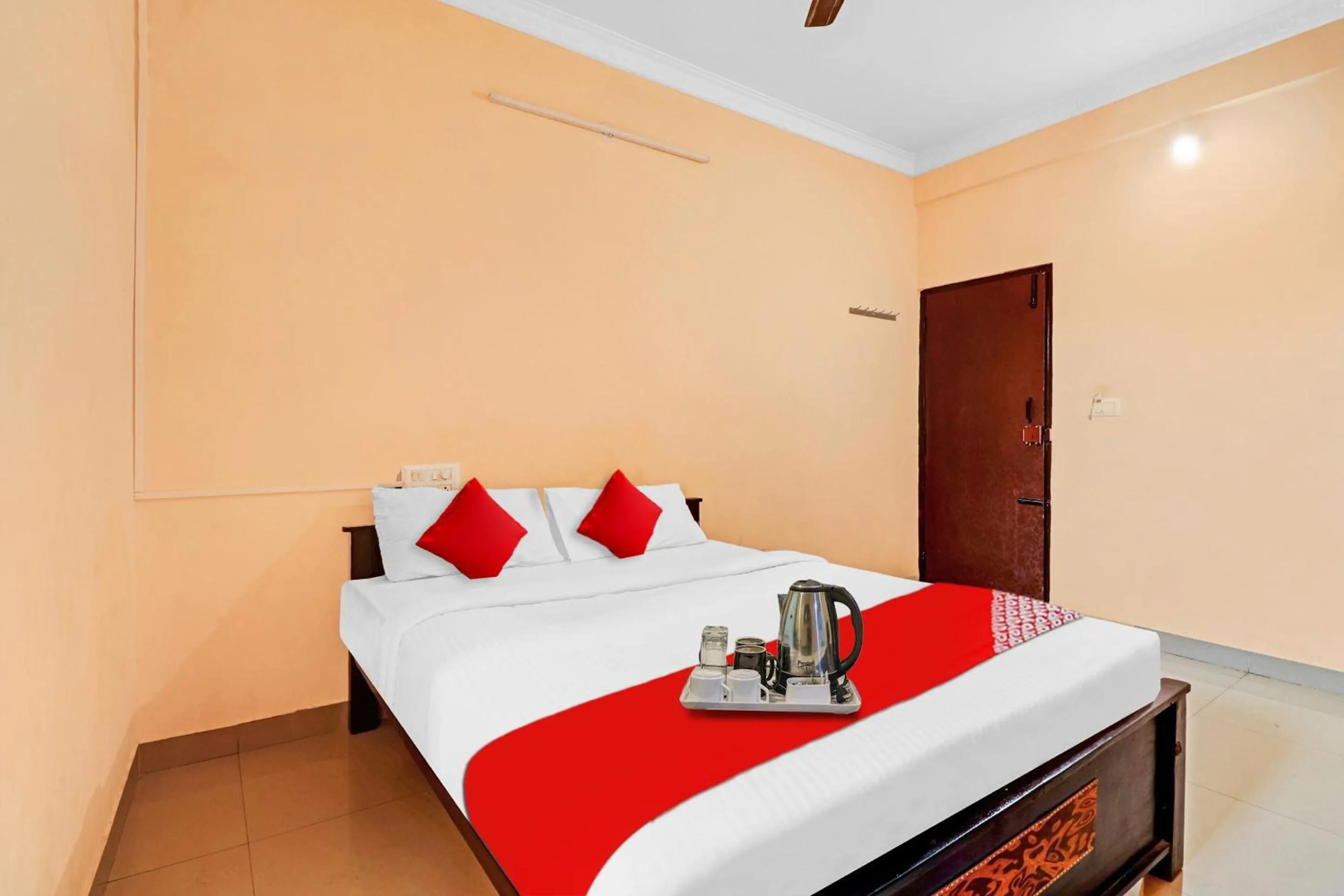 Bedroom in Hotel O Ashreya Inn