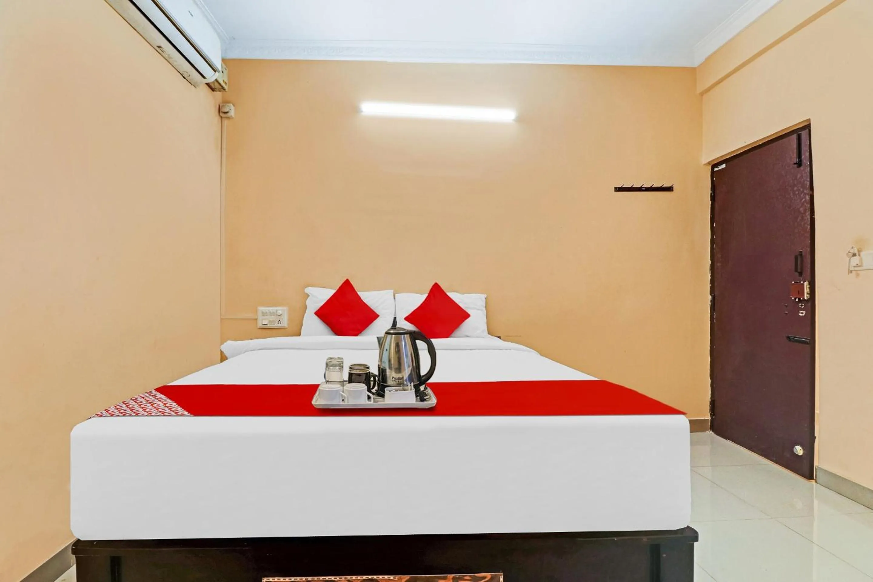 Bedroom in Hotel O Ashreya Inn