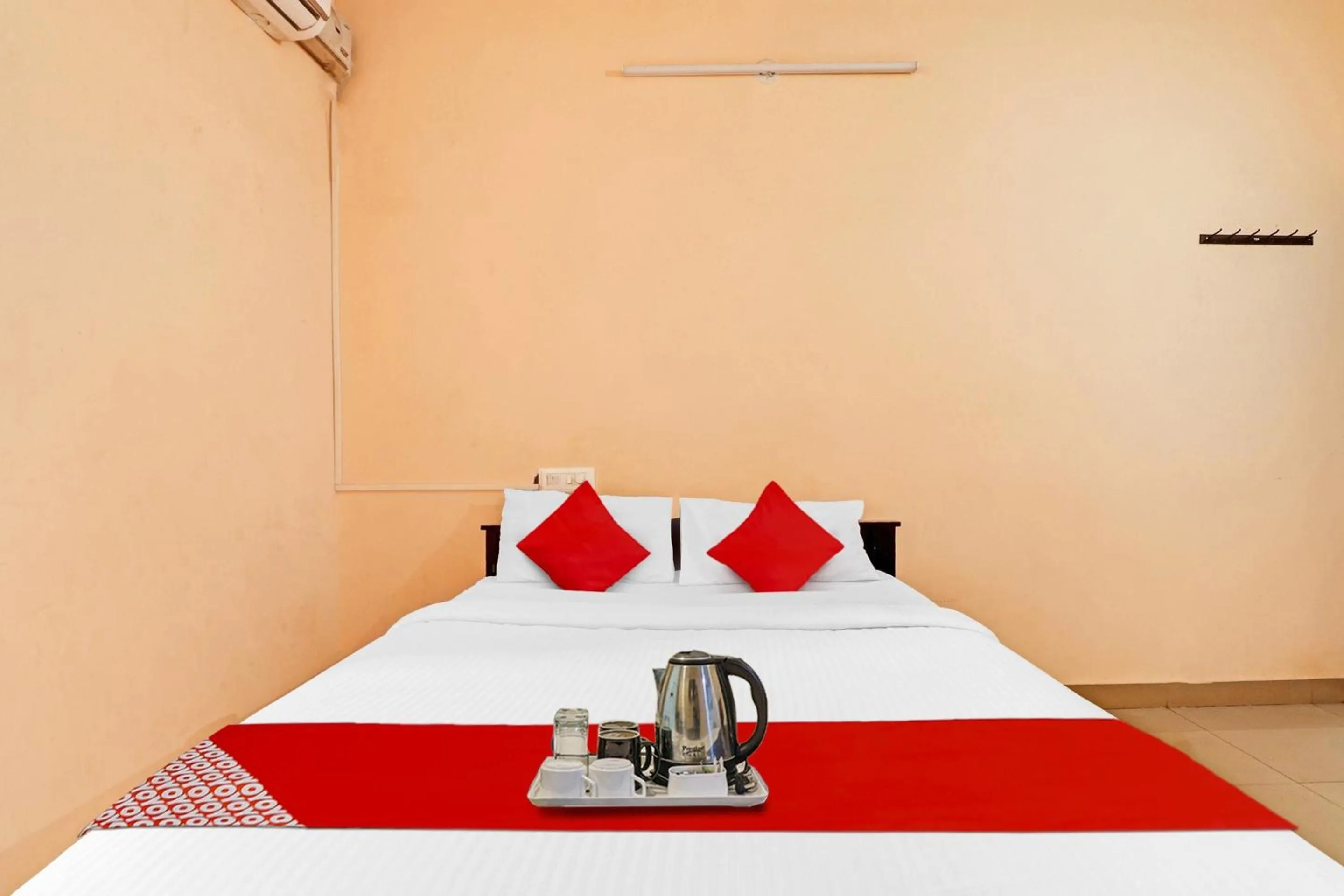 Bedroom in Hotel O Ashreya Inn