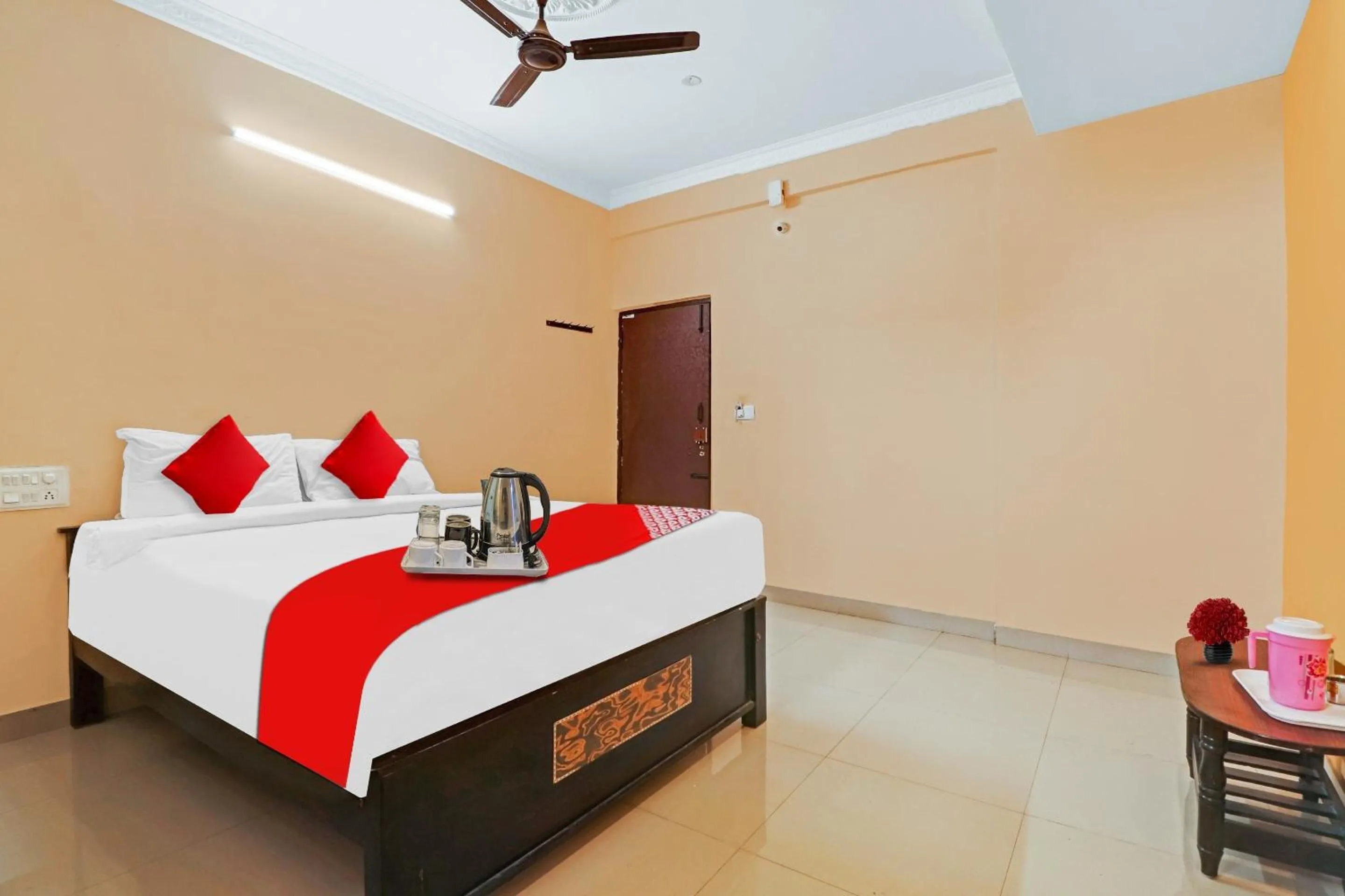 Bedroom in Hotel O Ashreya Inn