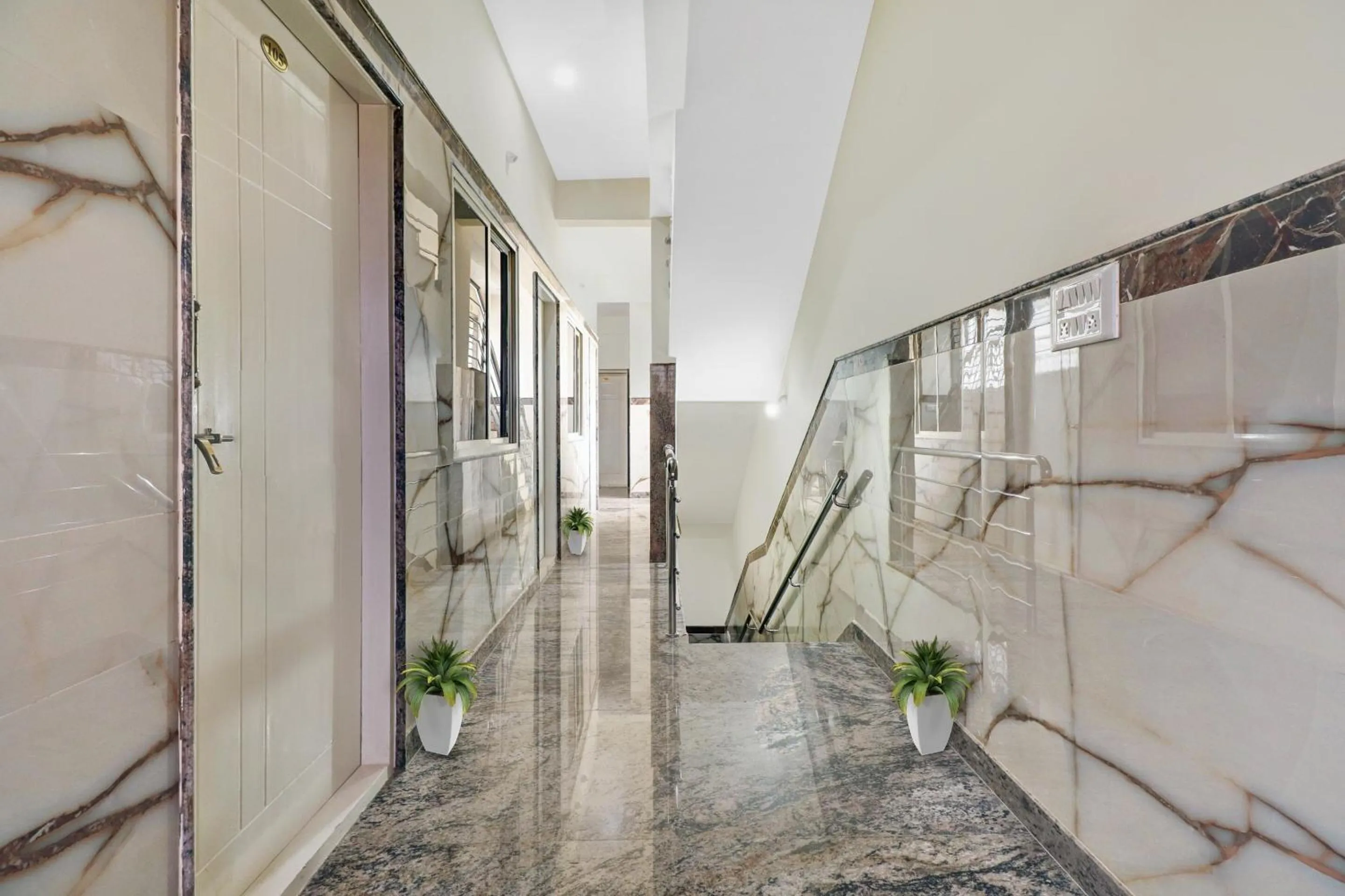 Facade/entrance in Hotel O SAPTHAGIRI RESIDENCY