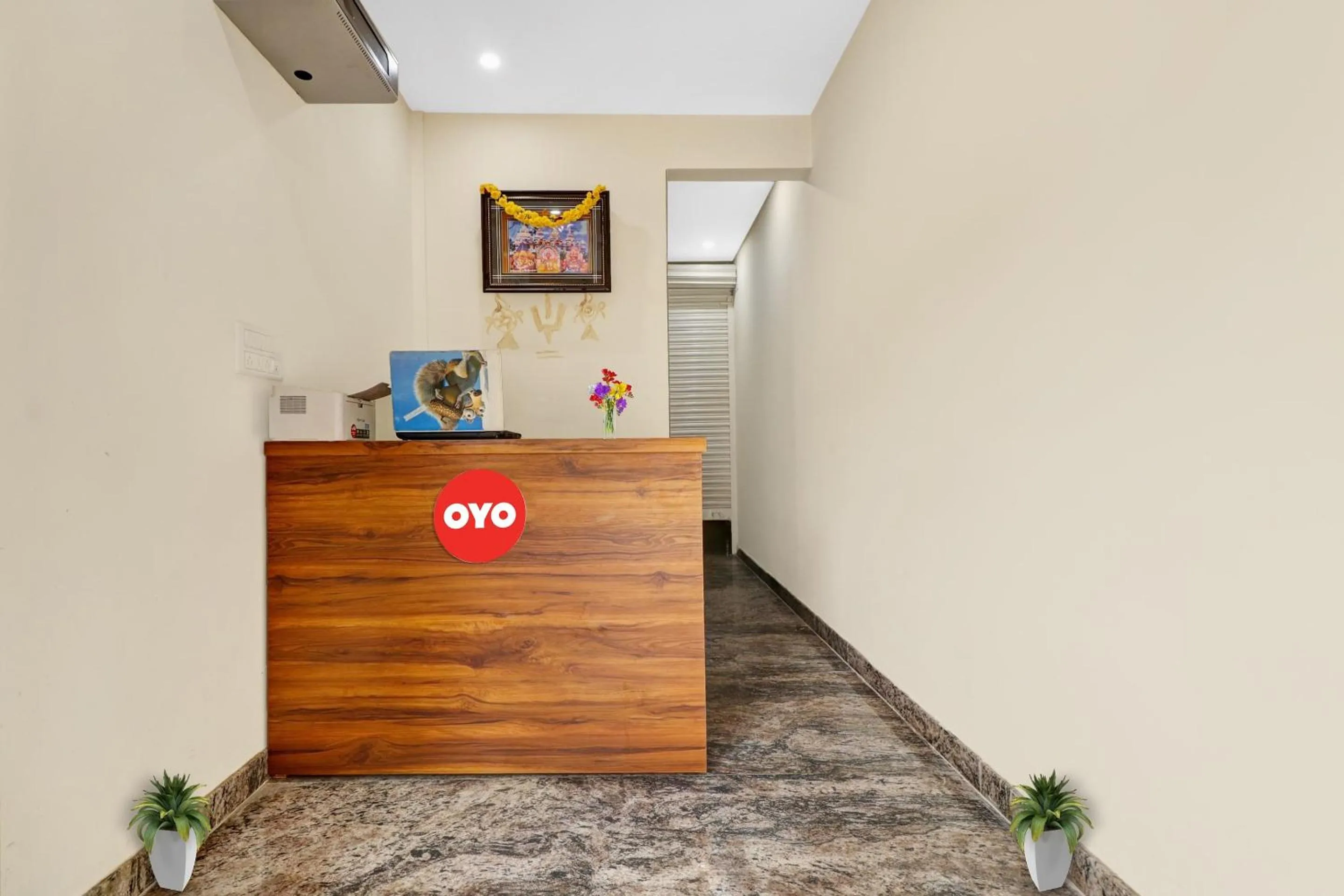 Lobby or reception in Hotel O SAPTHAGIRI RESIDENCY