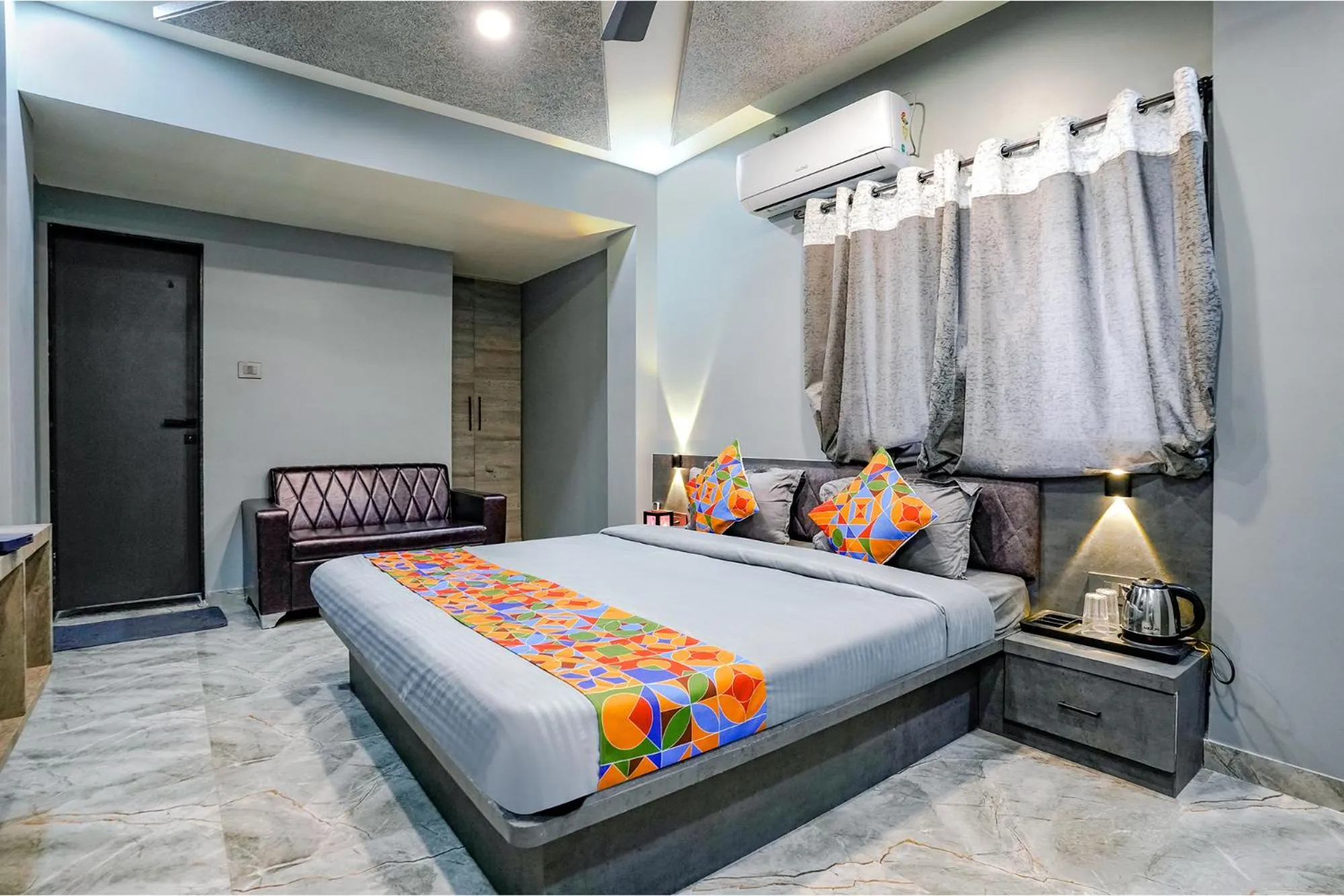Bed in FabHotel Viva House - Talegaon