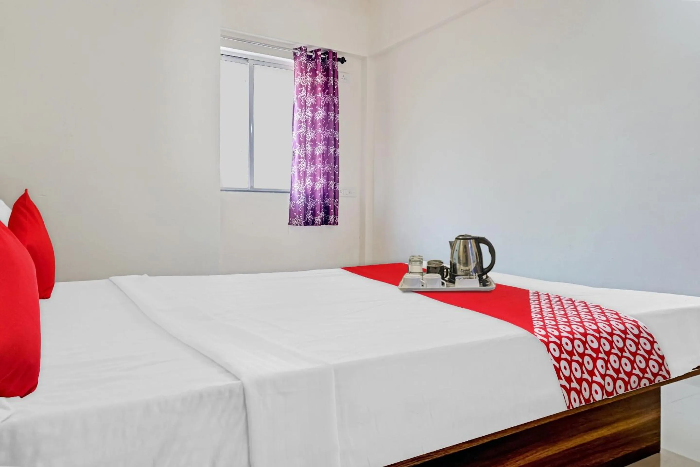 Bedroom, Bed in SPOT ON Swarg Executive Paradise Near Fun Time Multiplex