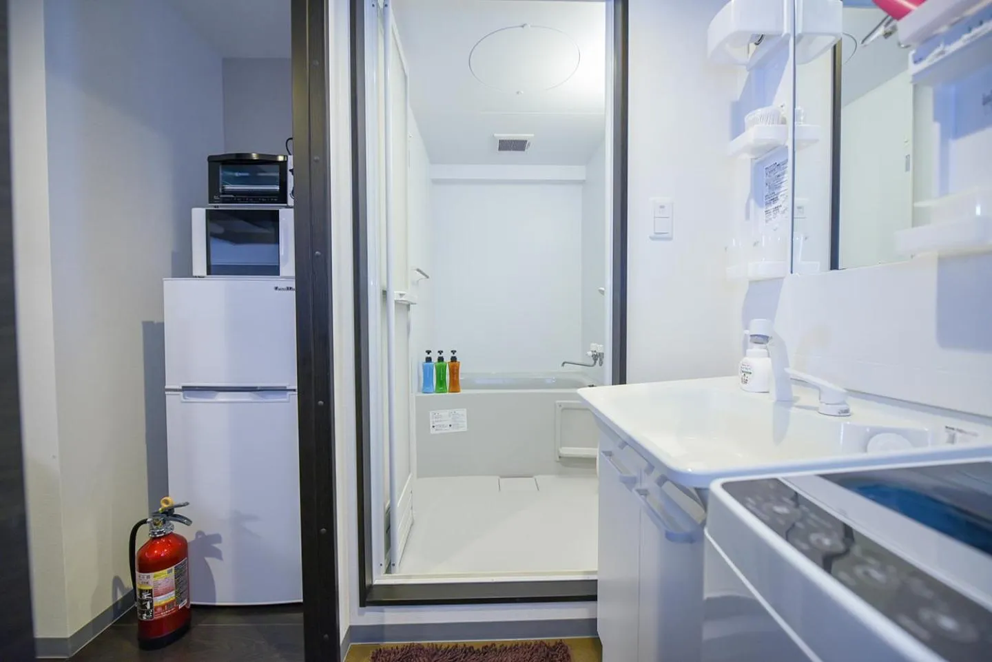 Shower in Sun Court Maruyama Garden Hills