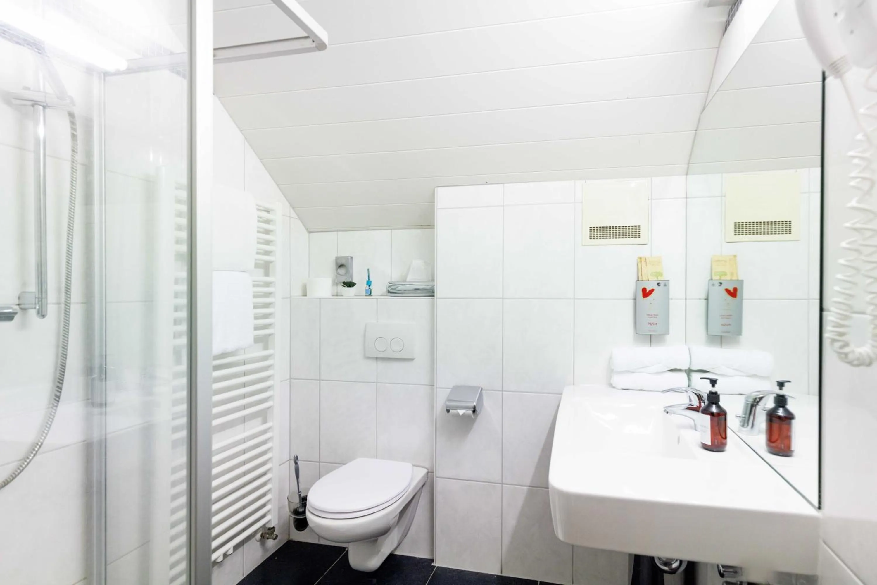 Shower in Naturhotel Blaubach