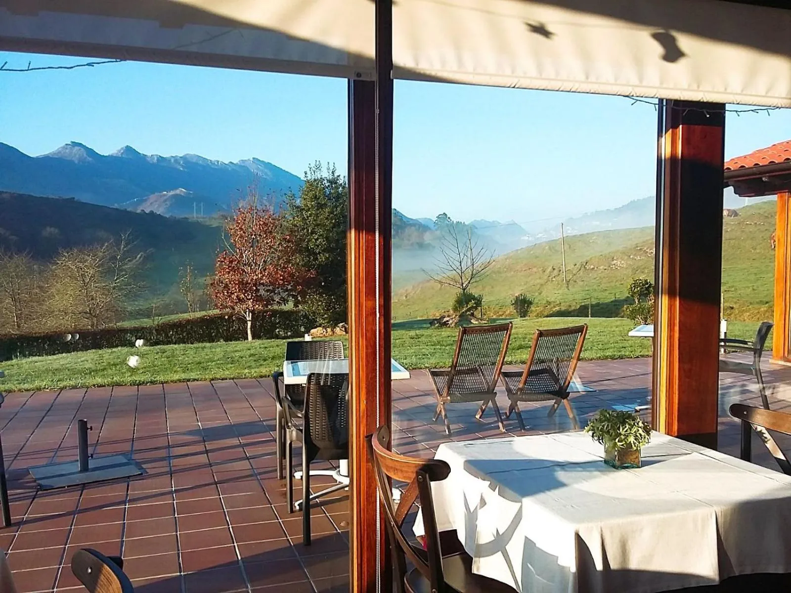 Balcony/Terrace in Hotel Puerta Del Oriente