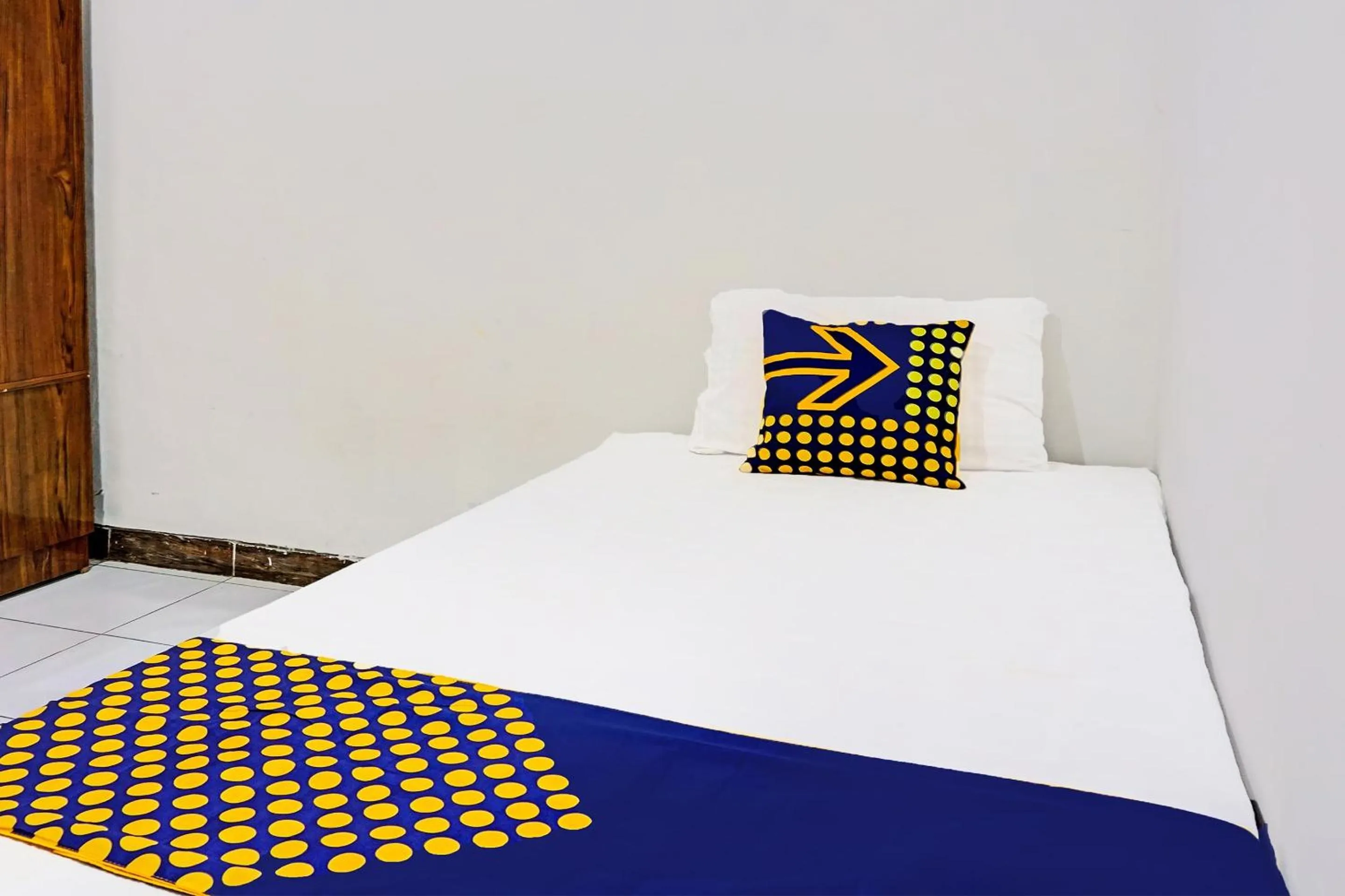 Bedroom, Bed in OYO Life 91896 Kost Bu Dewi Syariah