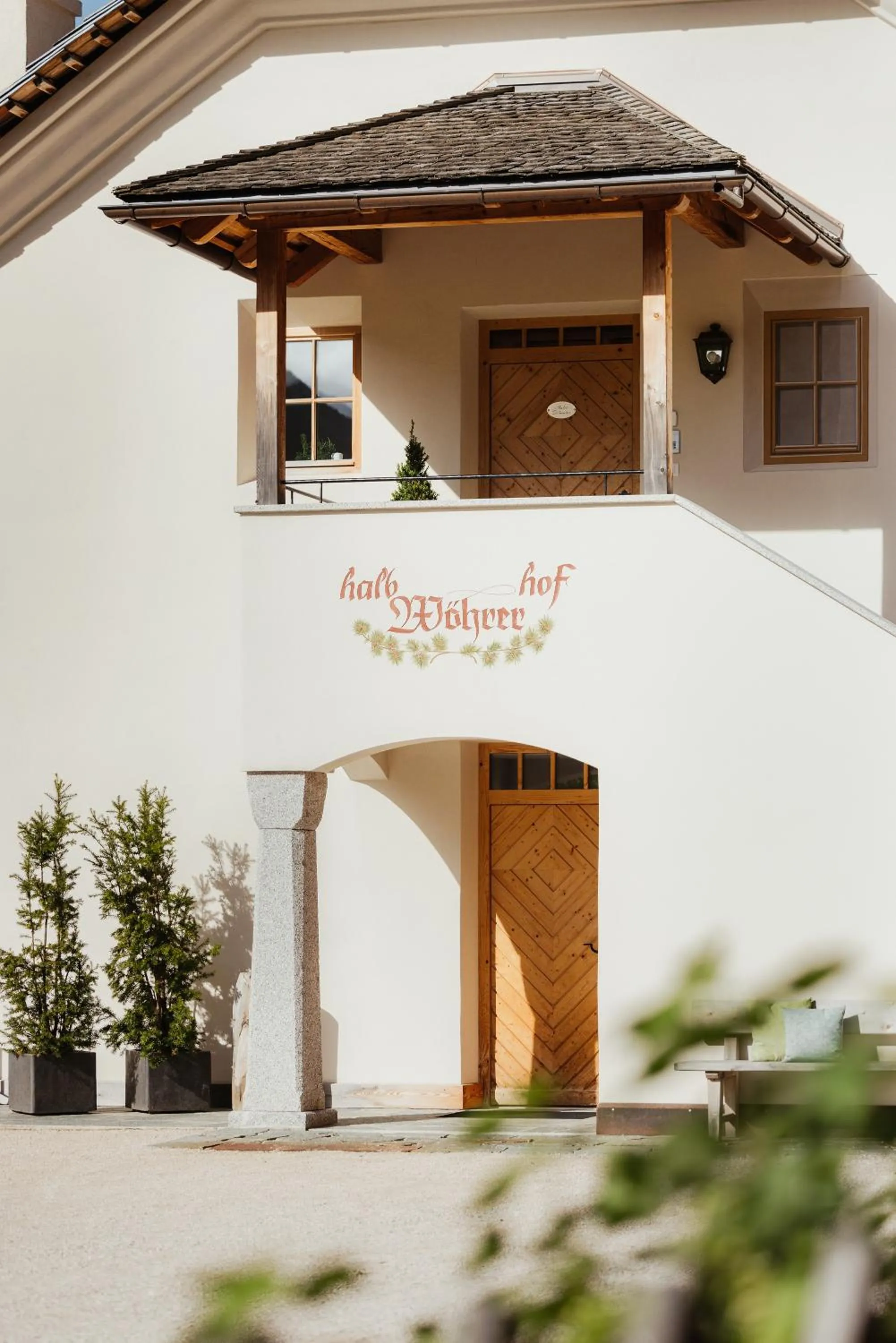 Property building in Halbwöhrerhof