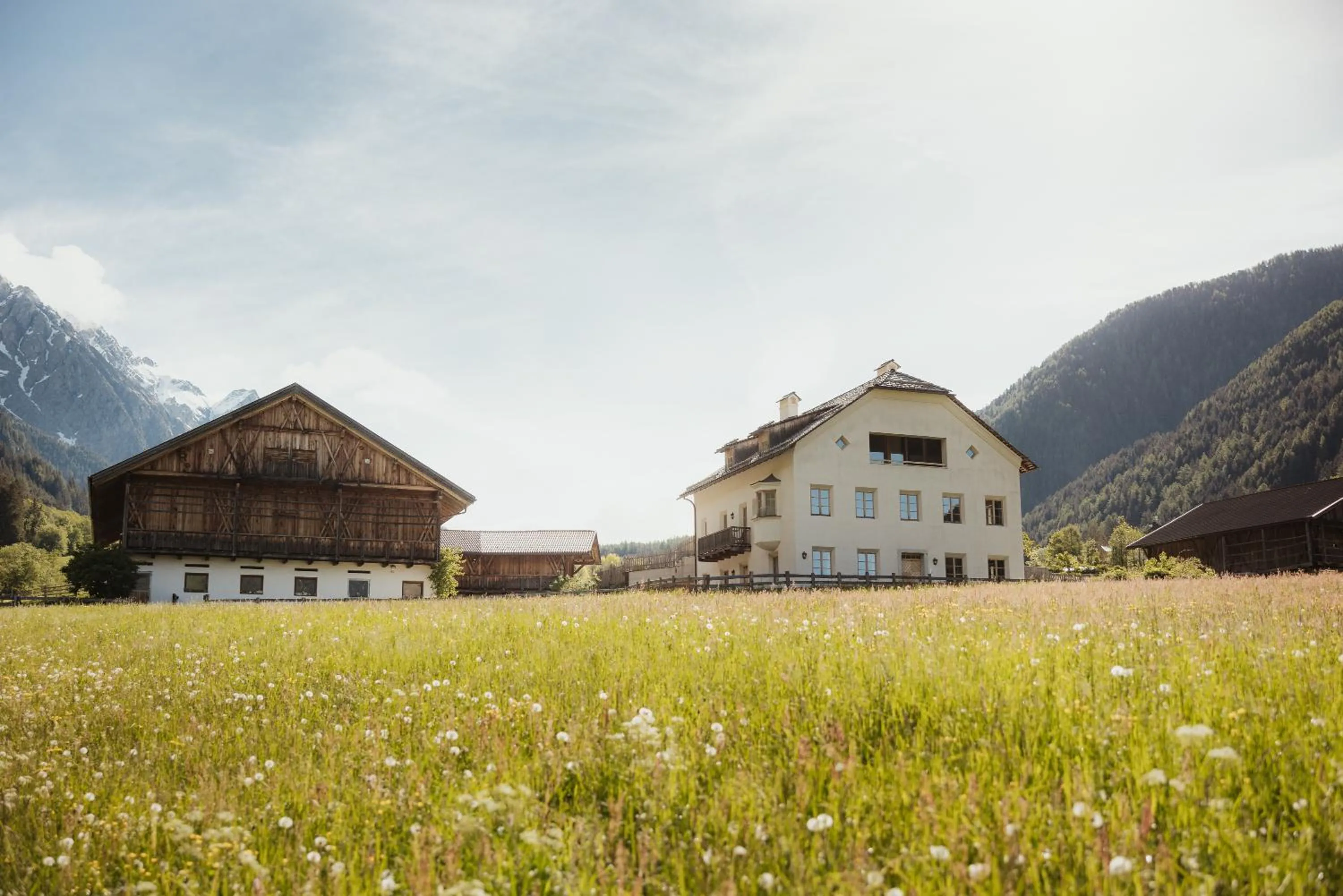 Property building in Halbwöhrerhof