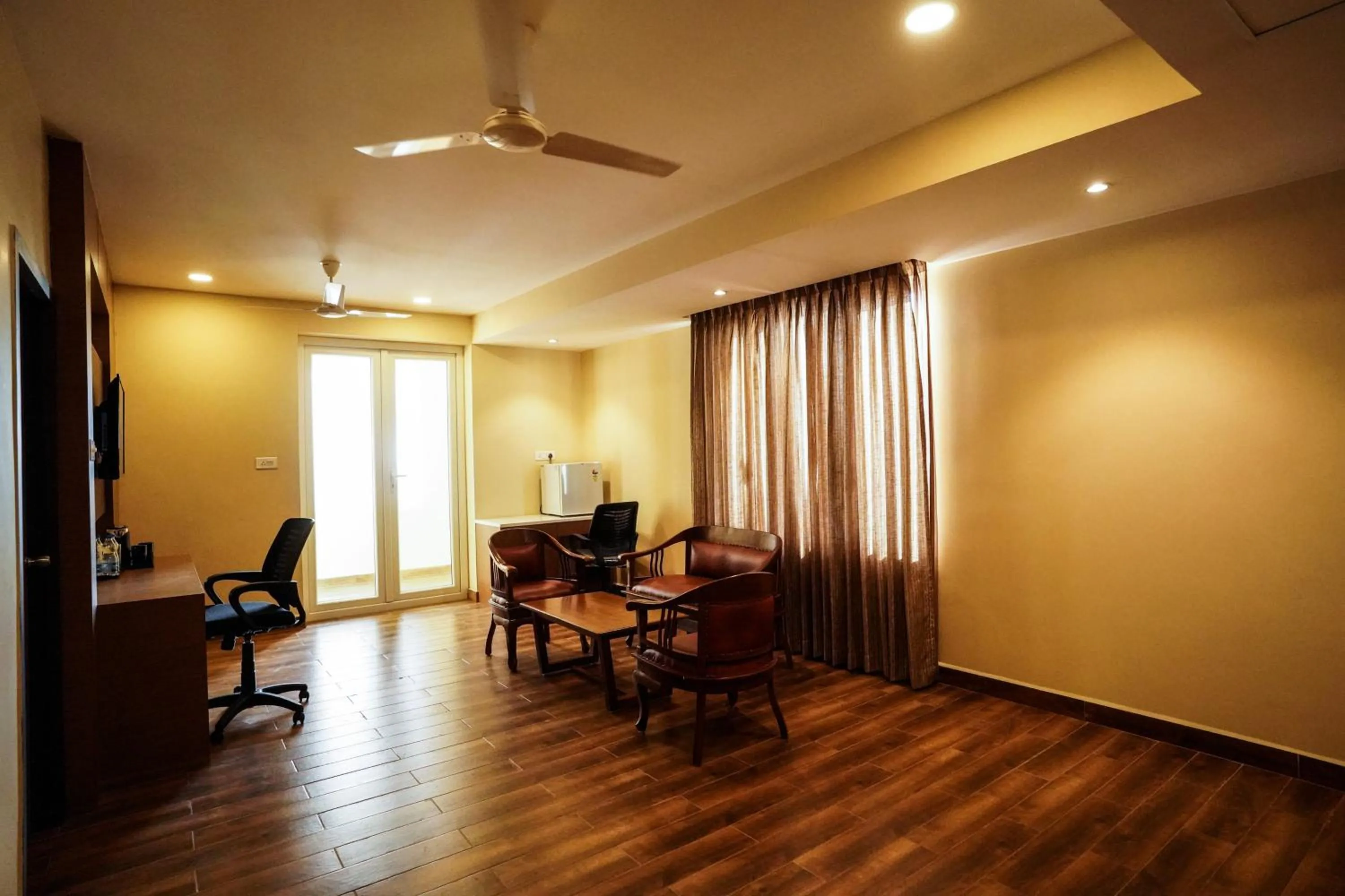 Living room, Dining Area in V FIVE HOTEL
