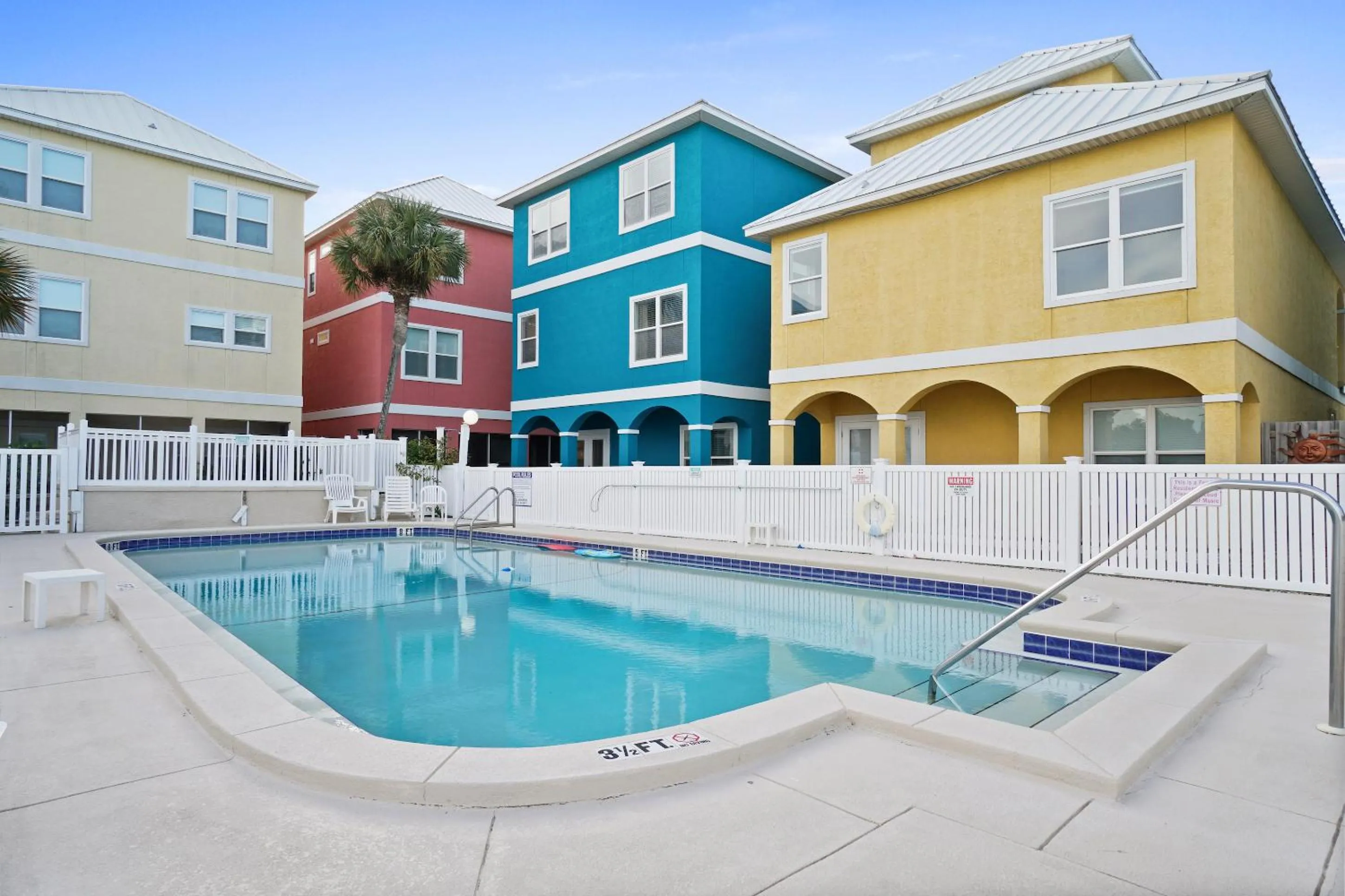 People in Beach House - Dreams Come True by Panhandle Getaways