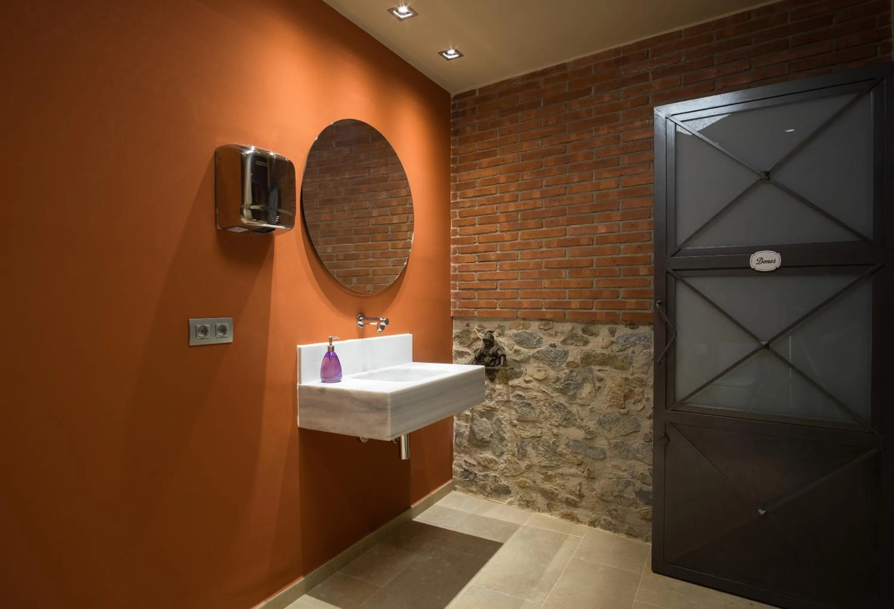 Swimming pool in Sant Jordi