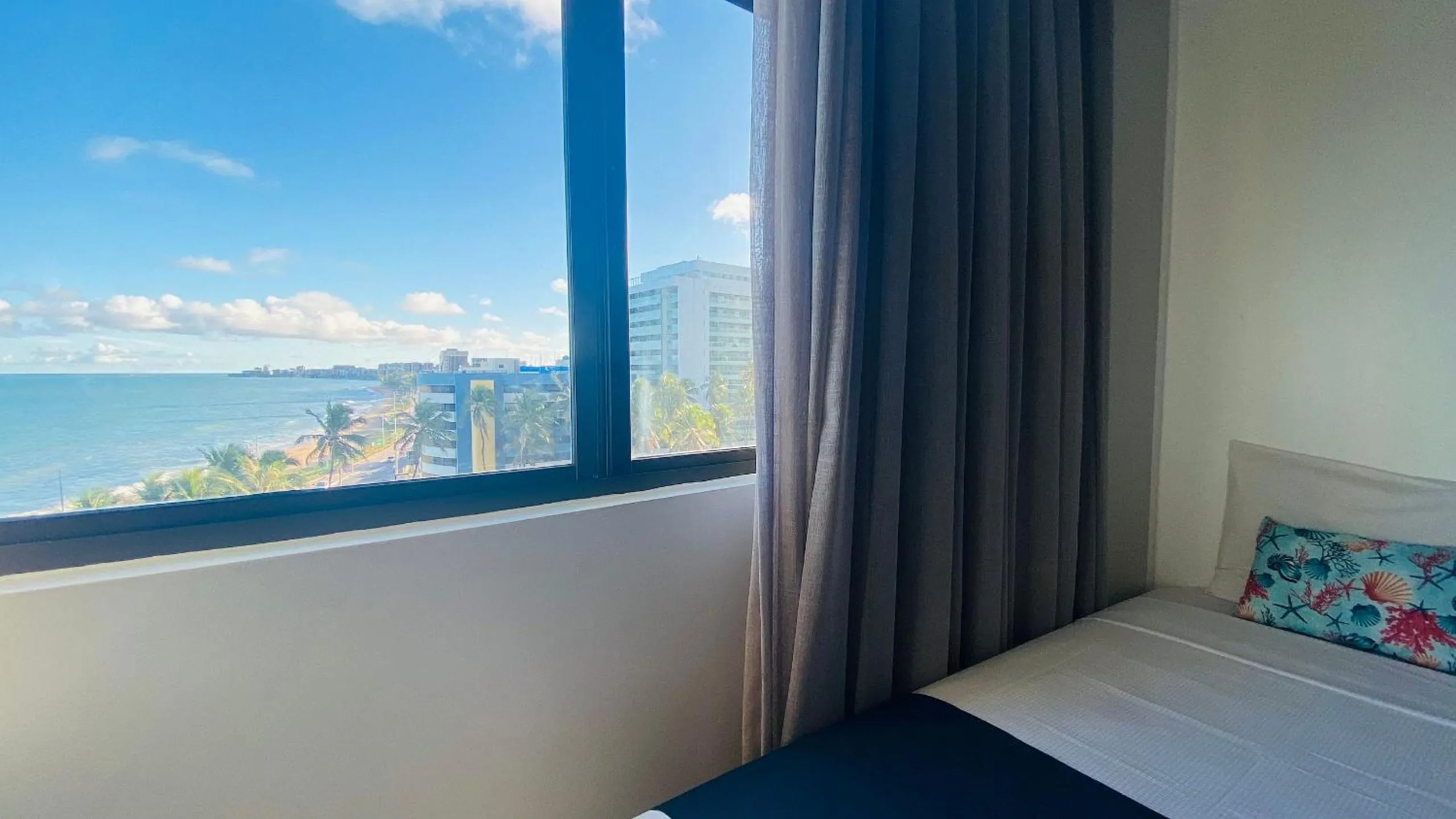 View (from property/room), Bed in Ritz Suítes-Maceió, Flat a Beira mar de temporada