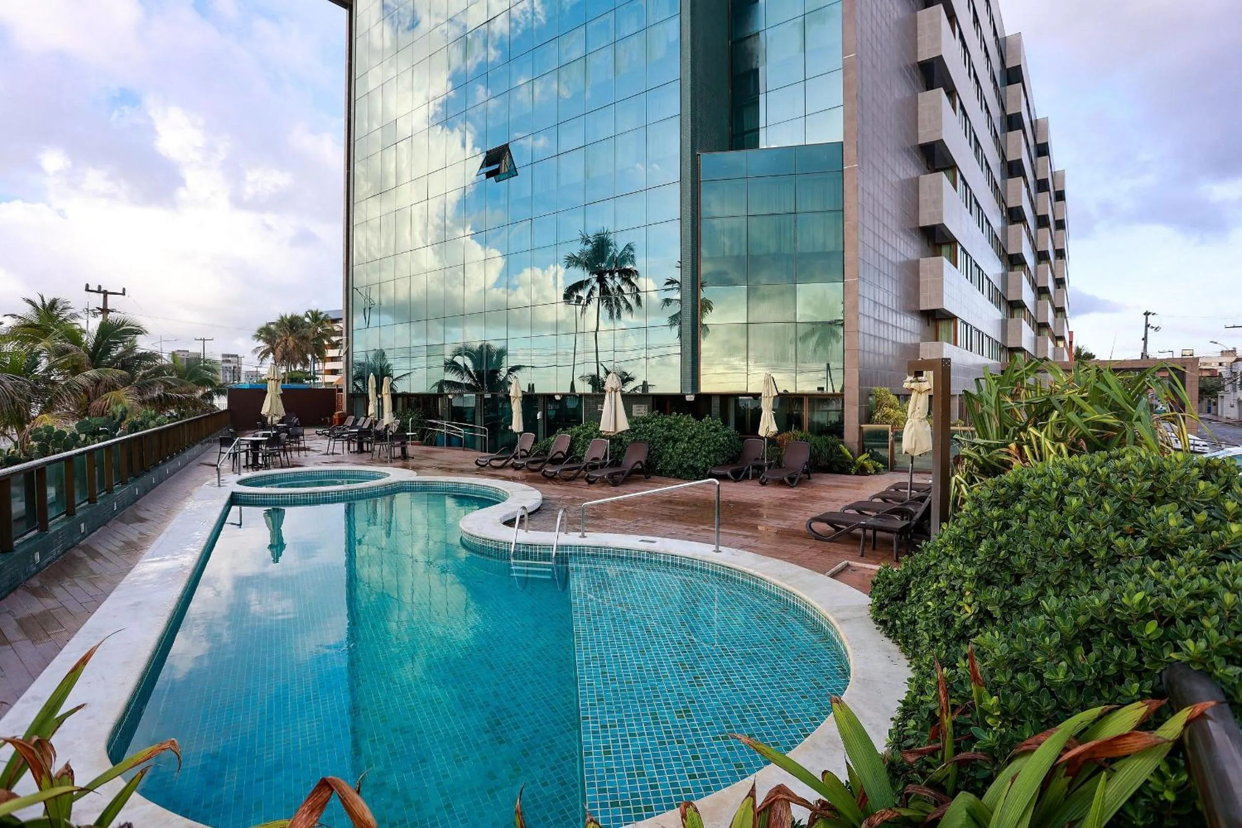 Pool view in Ritz Suítes-Maceió, Flat a Beira mar de temporada