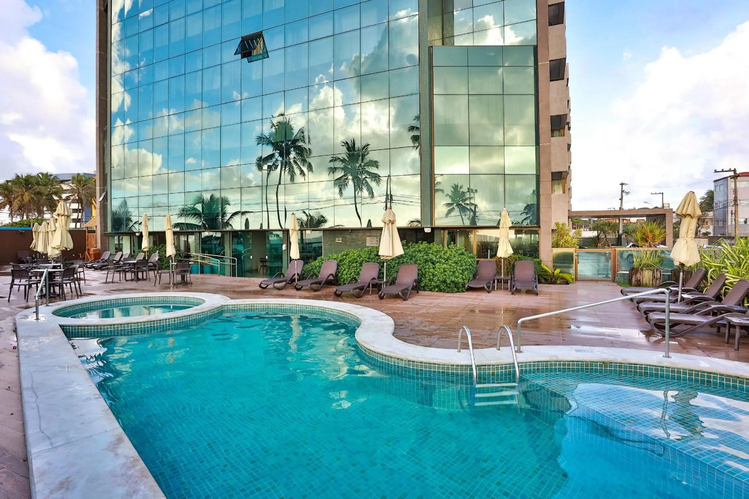Pool view in Ritz Suítes-Maceió, Flat a Beira mar de temporada