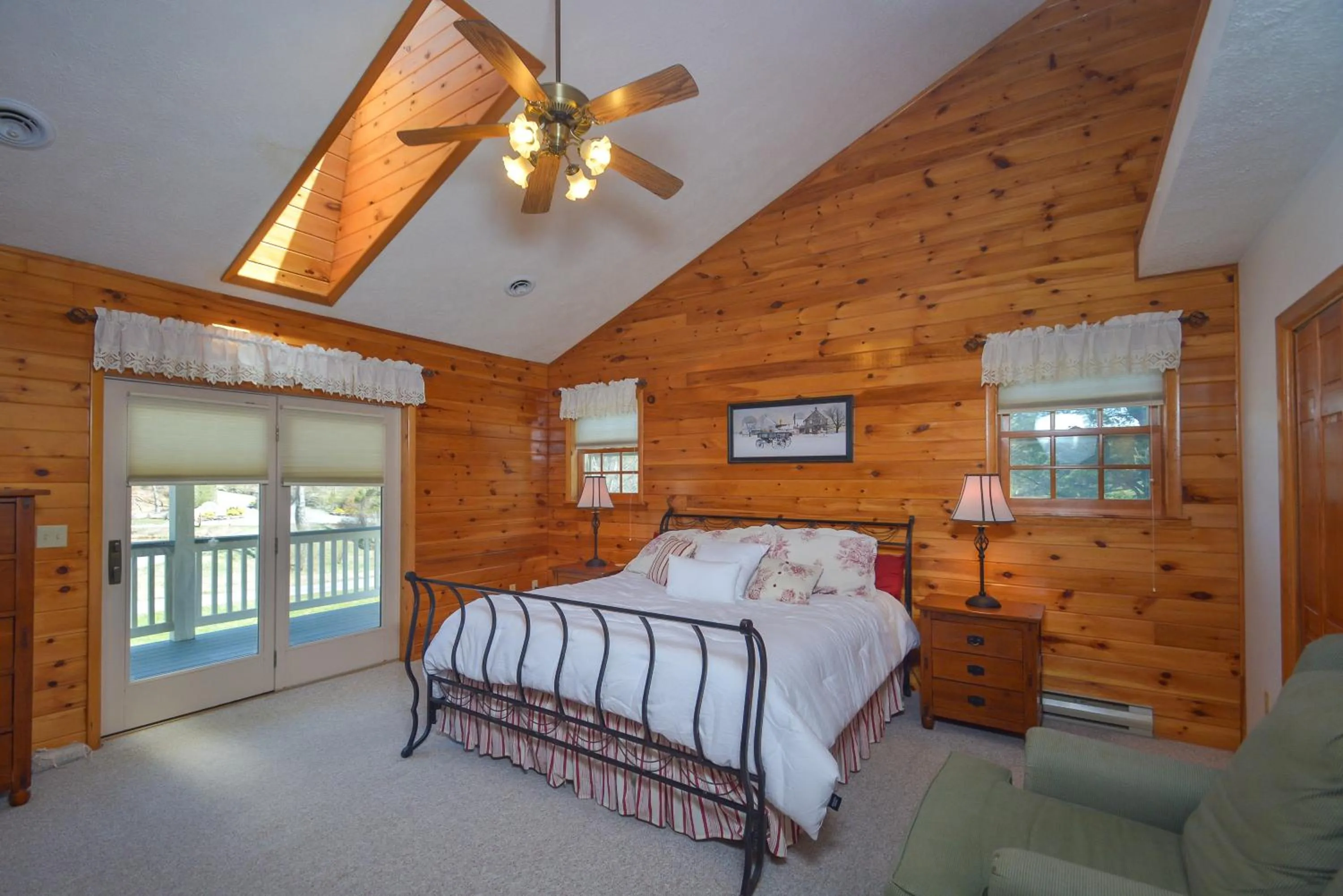 Property building, Bed in Forever Young