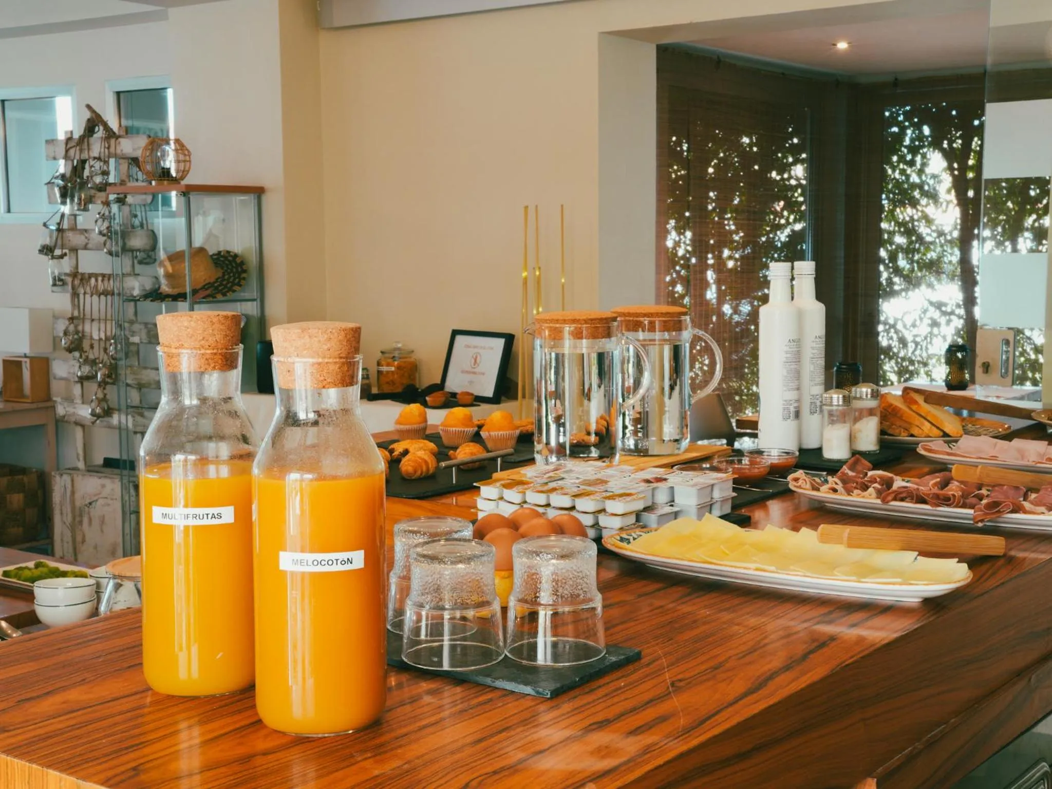 Food in Hotel Boutique Villamor - Only Adults