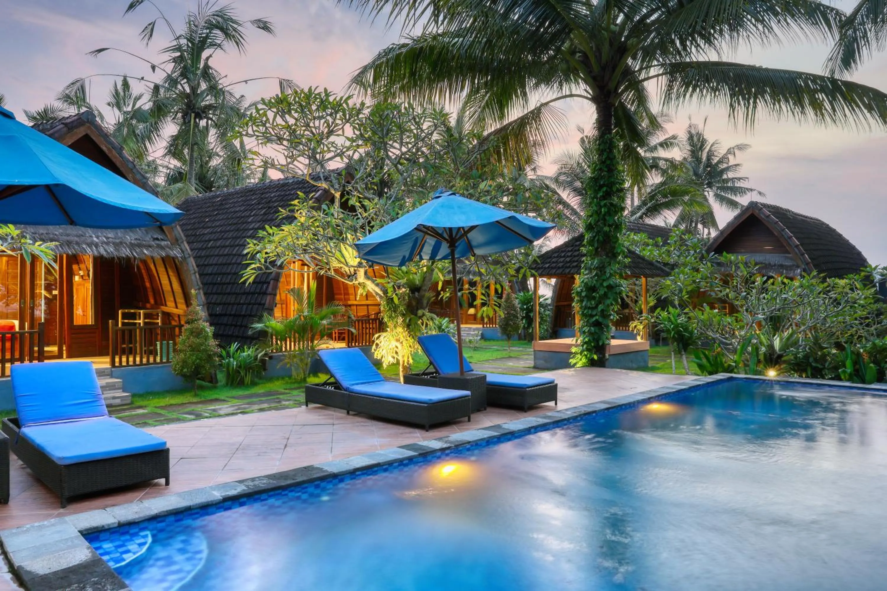 Property building in Kelingking Tatakan Villa