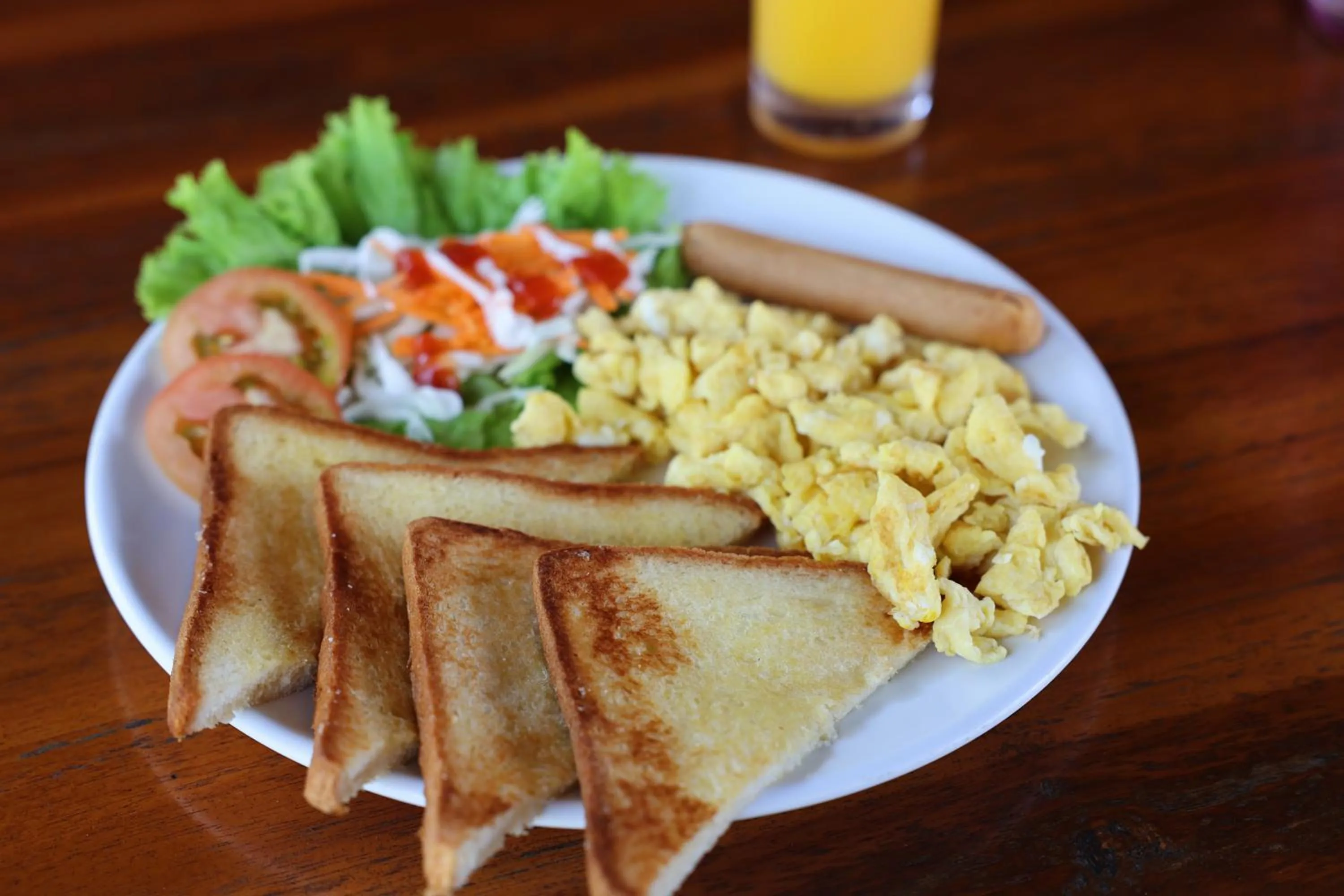 Restaurant/places to eat in Kelingking Tatakan Villa