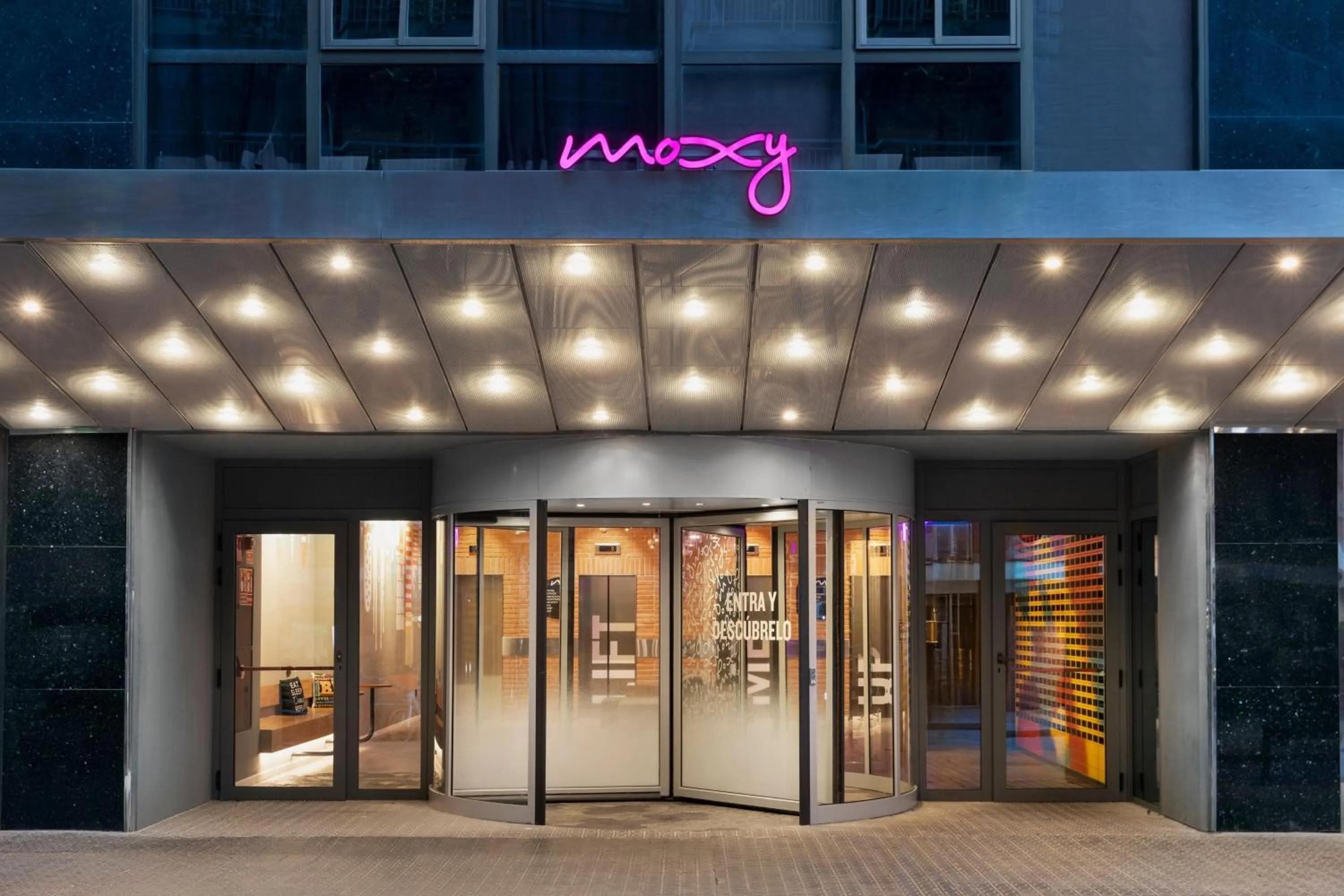 Property building in Moxy Barcelona