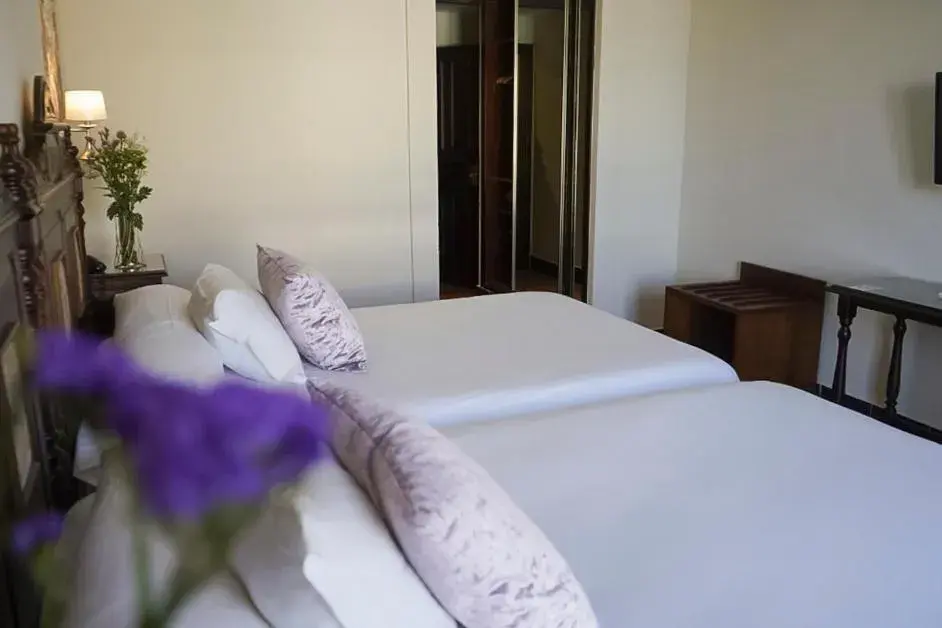 Family Double Room in Hotel Rosaleda Don Pedro Family Double Room in Hotel Rosaleda Don Pedro