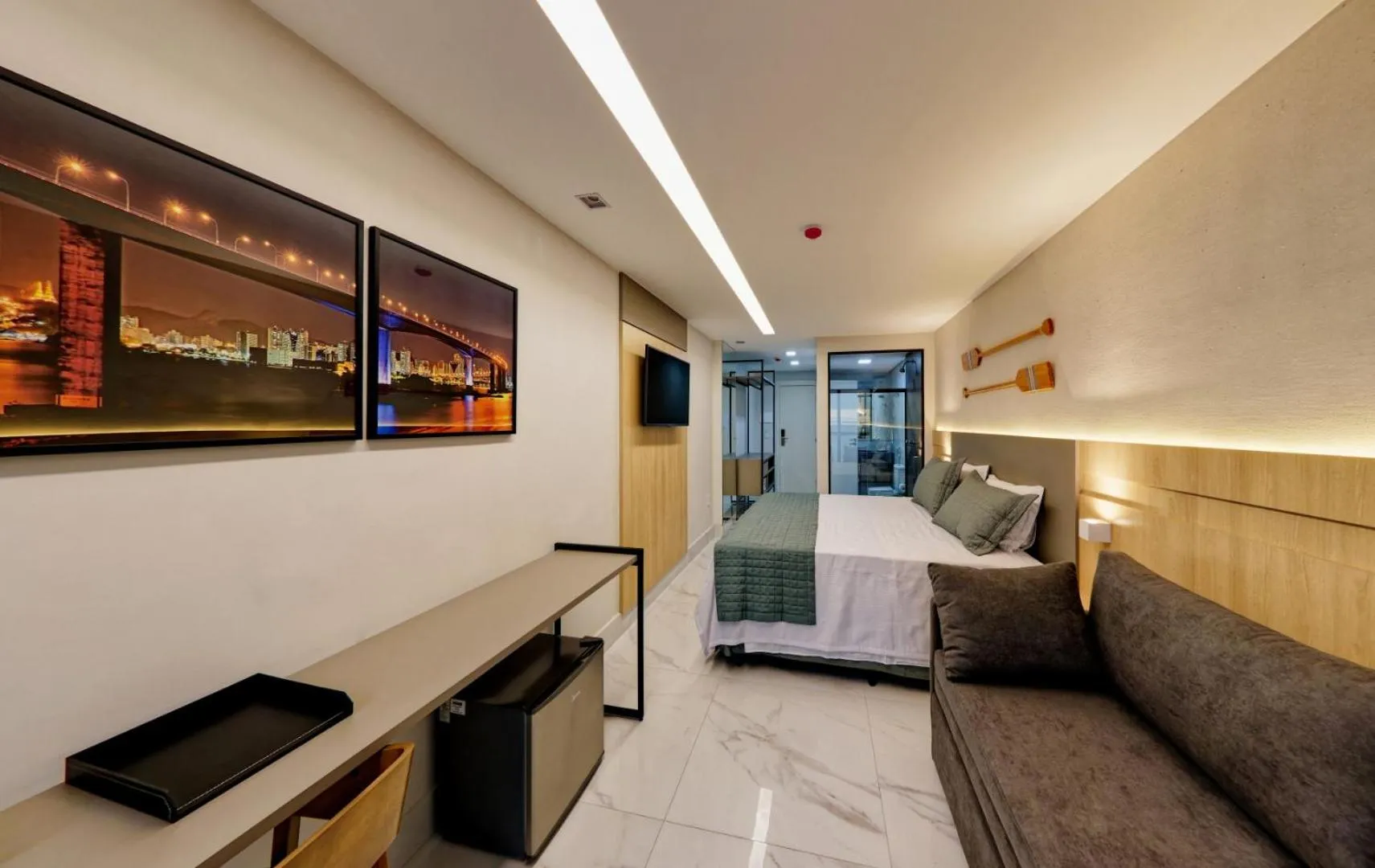 TV and multimedia, Bed in Gaeta Hotel