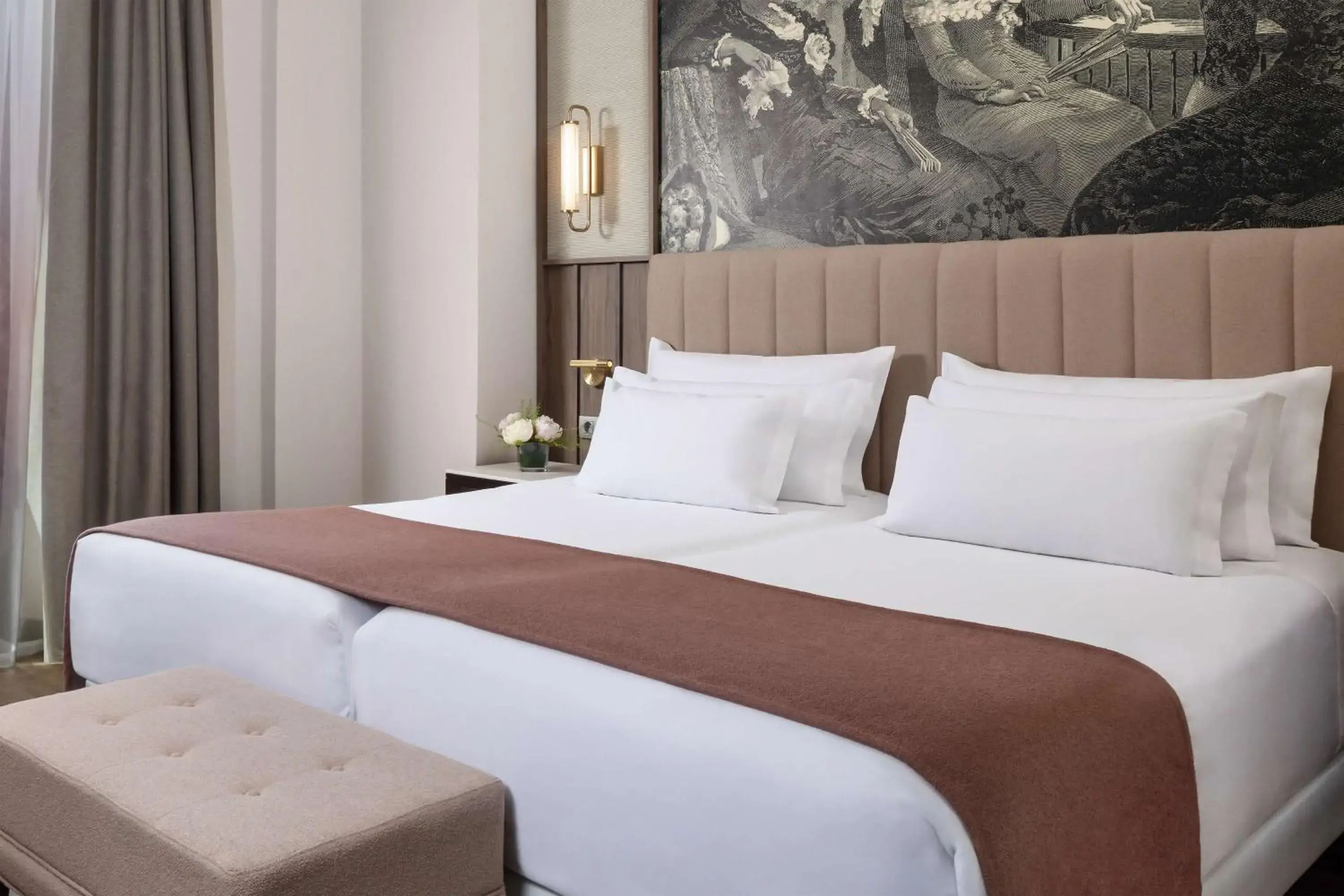 Superior Double or Twin Room in NH Collection Victoria Superior Double or Twin Room in NH Collection Victoria