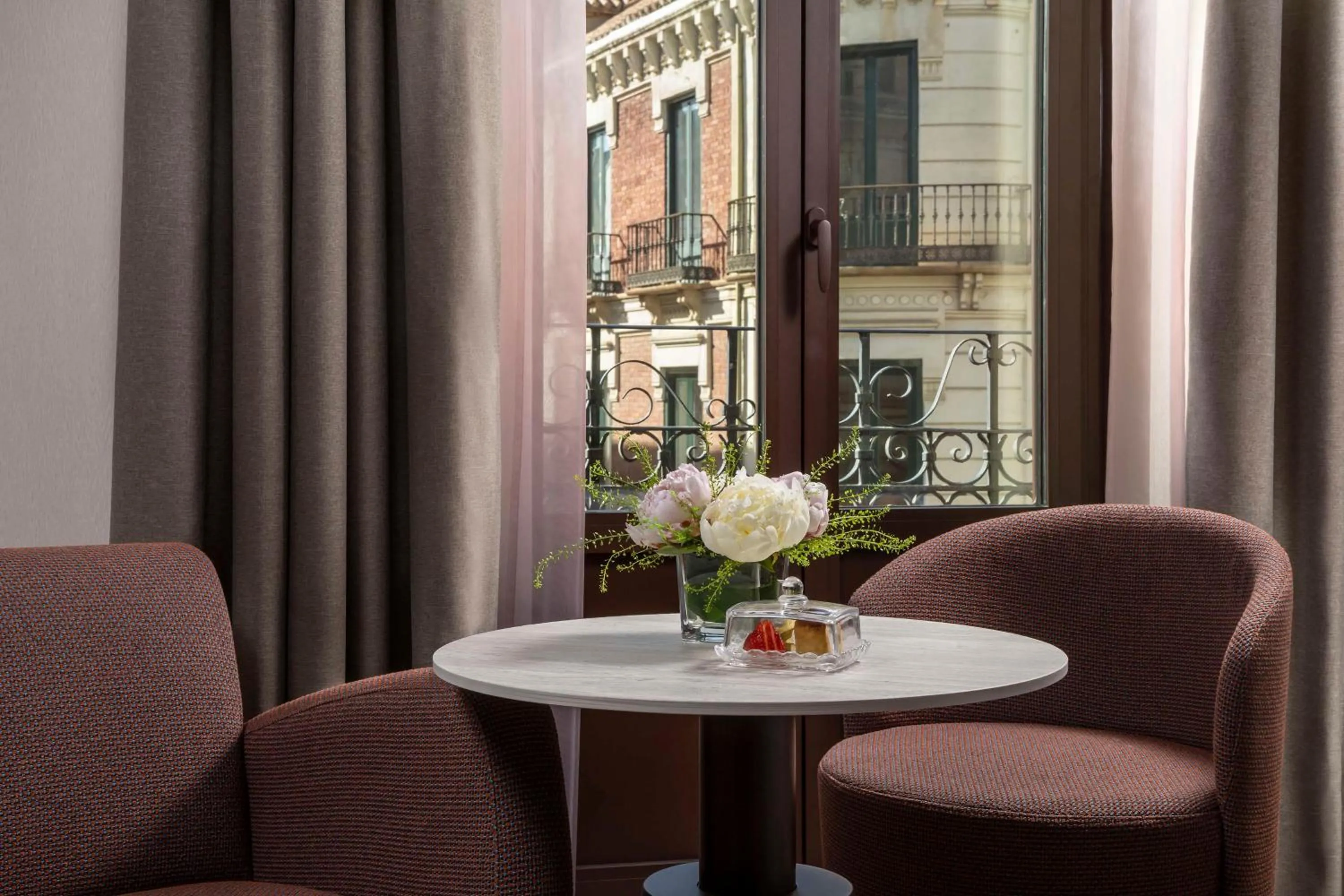 Bedroom in NH Collection Victoria