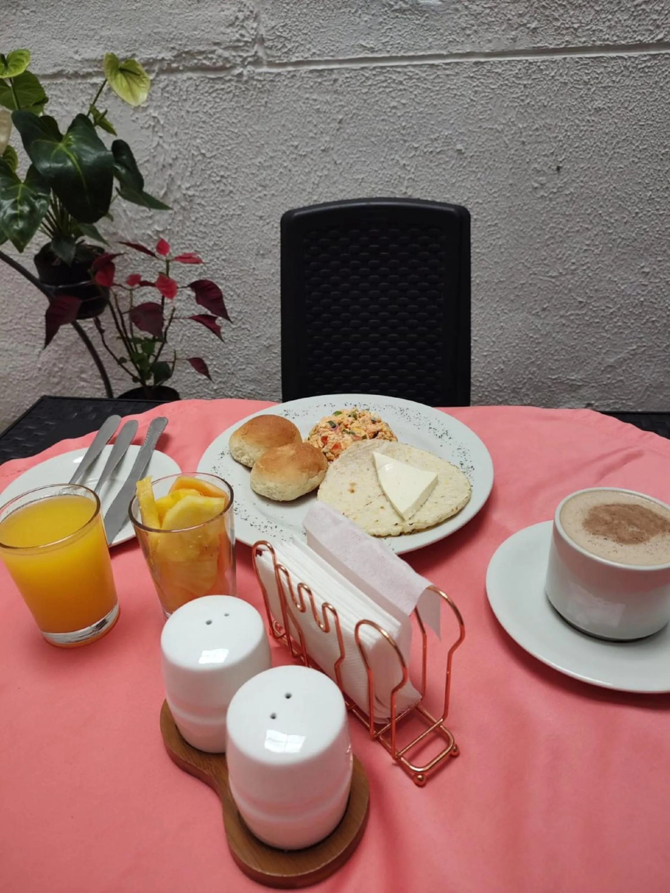 Breakfast in Hotel Boutique Estadio