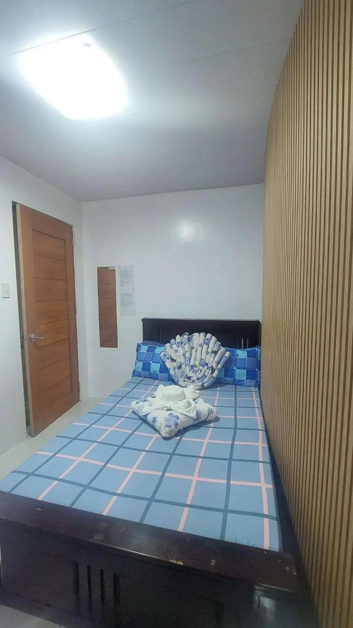 Bed in Aussie Inn Baguio City Direct