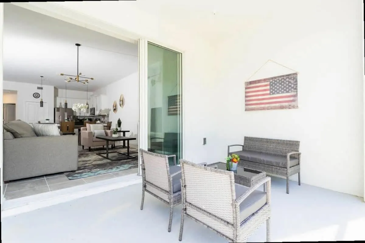 Family Friendly 2 Bd Close to Disney @Champions Gate 8899